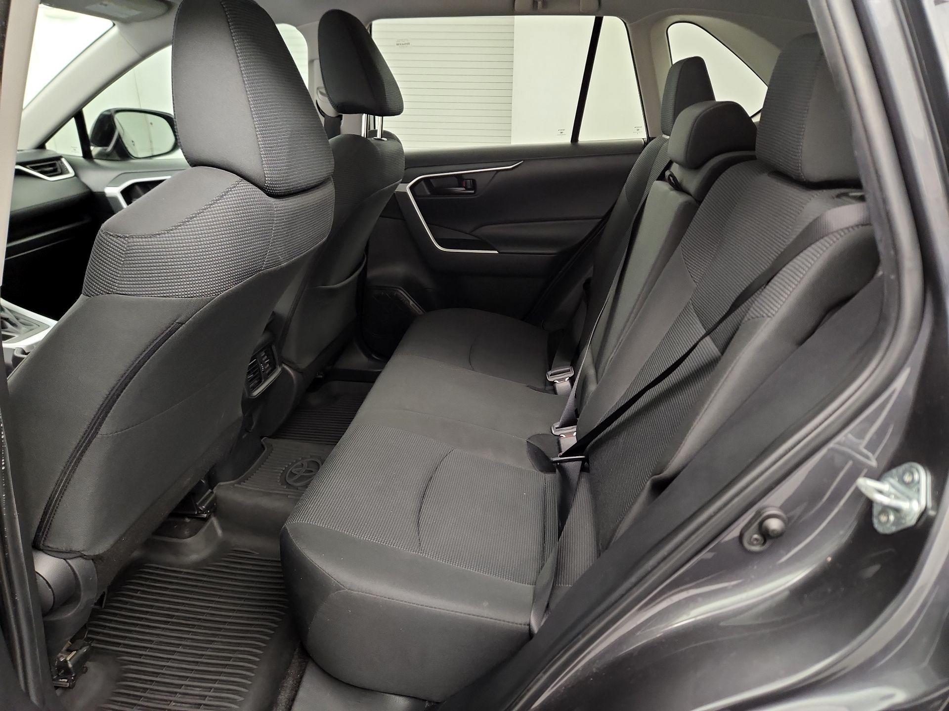 Thumbnail: 2024 Toyota RAV4 - 16