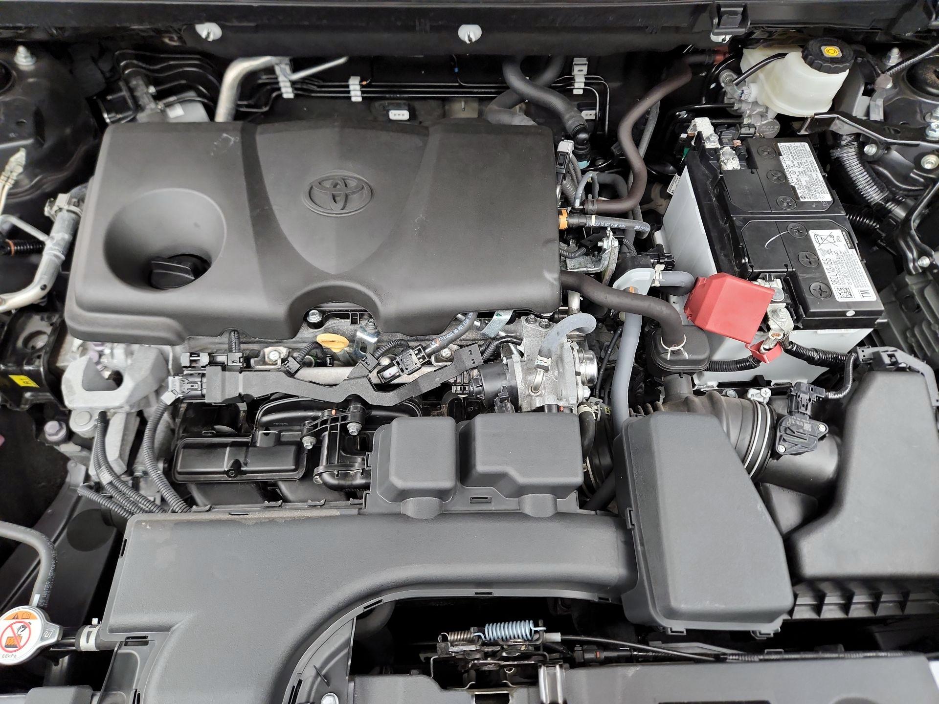 Thumbnail: 2024 Toyota RAV4 - 18