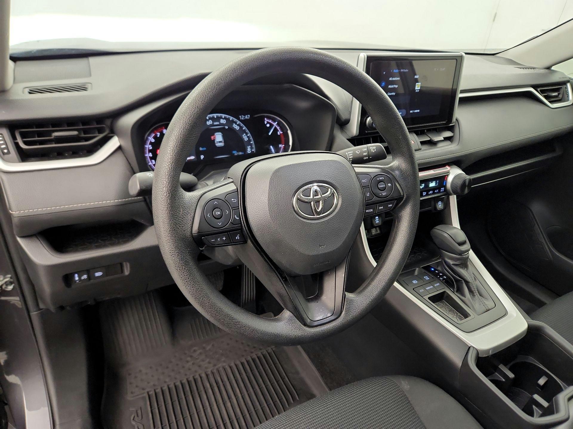 Thumbnail: 2024 Toyota RAV4 - 8