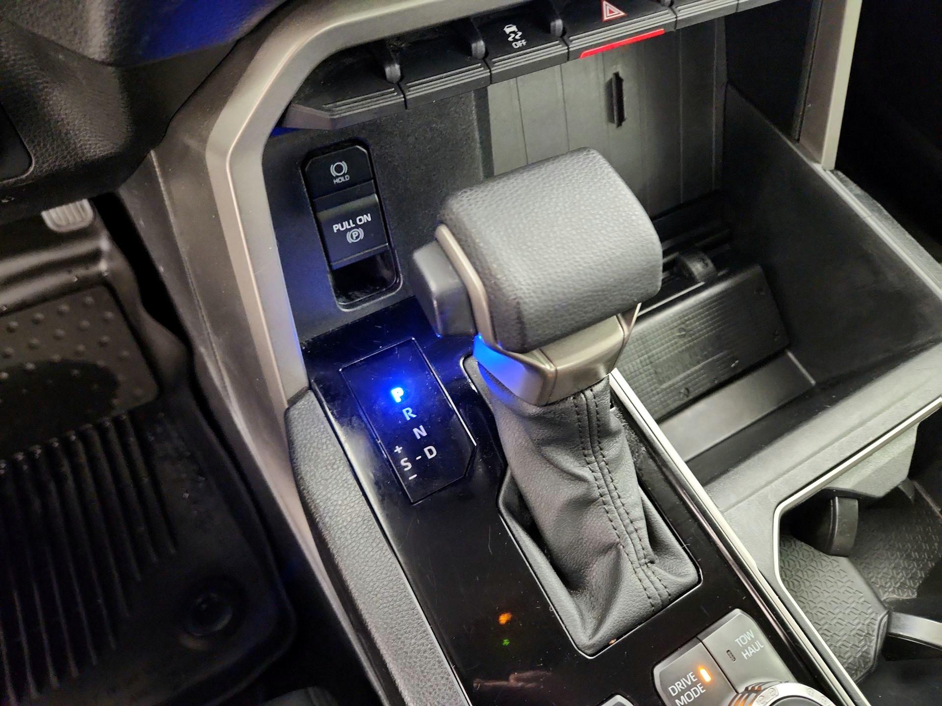 Thumbnail: 2024 Toyota Tundra - 17