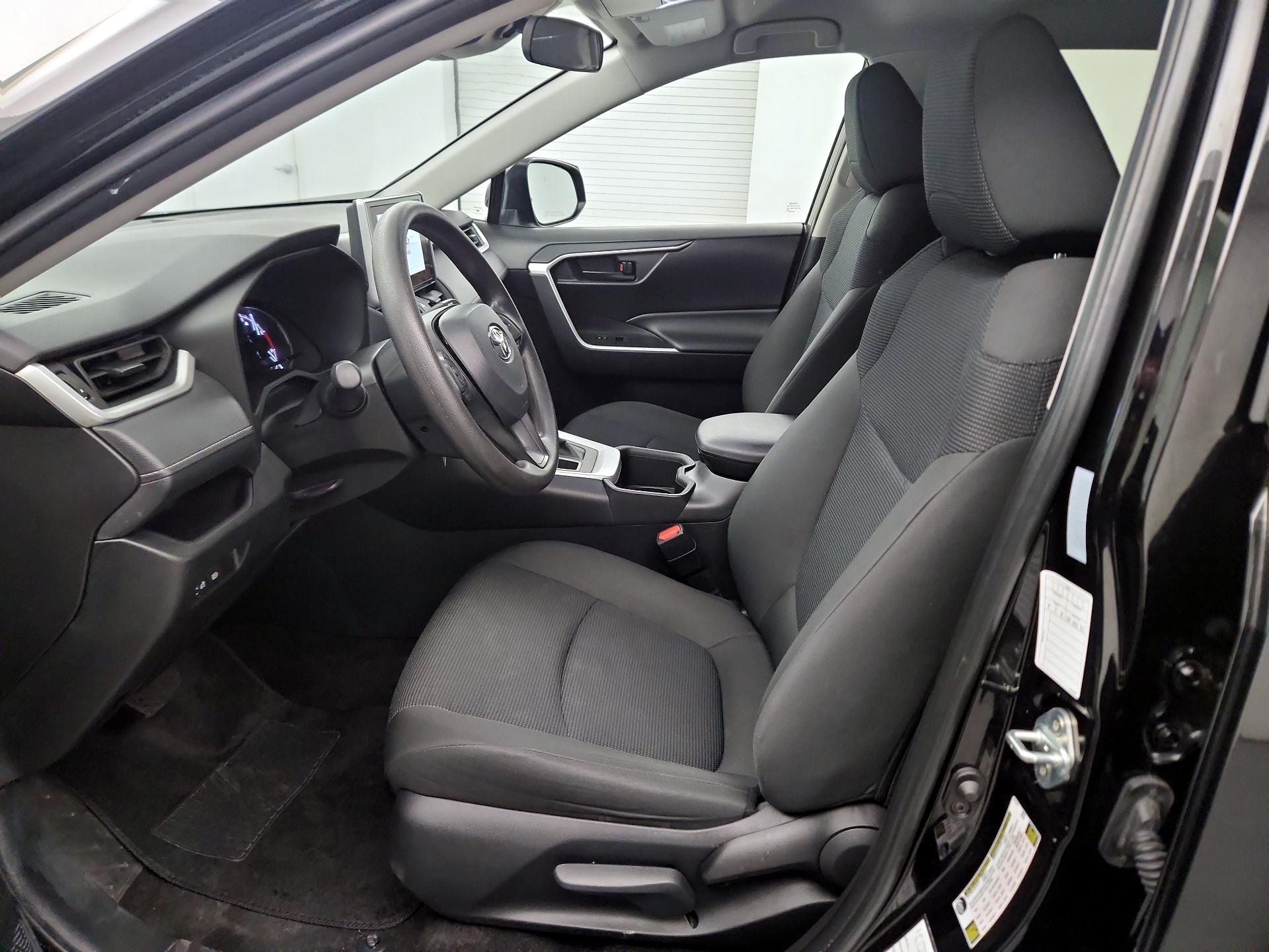 Thumbnail: 2024 Toyota RAV4 - 9