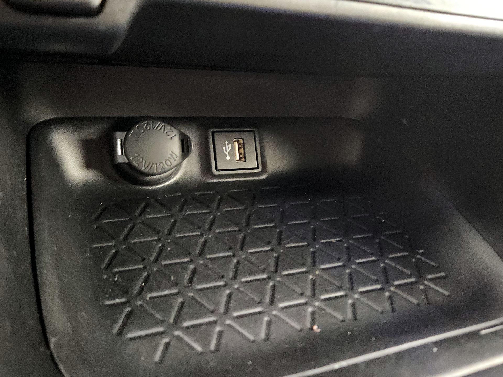 Thumbnail: 2024 Toyota RAV4 - 16