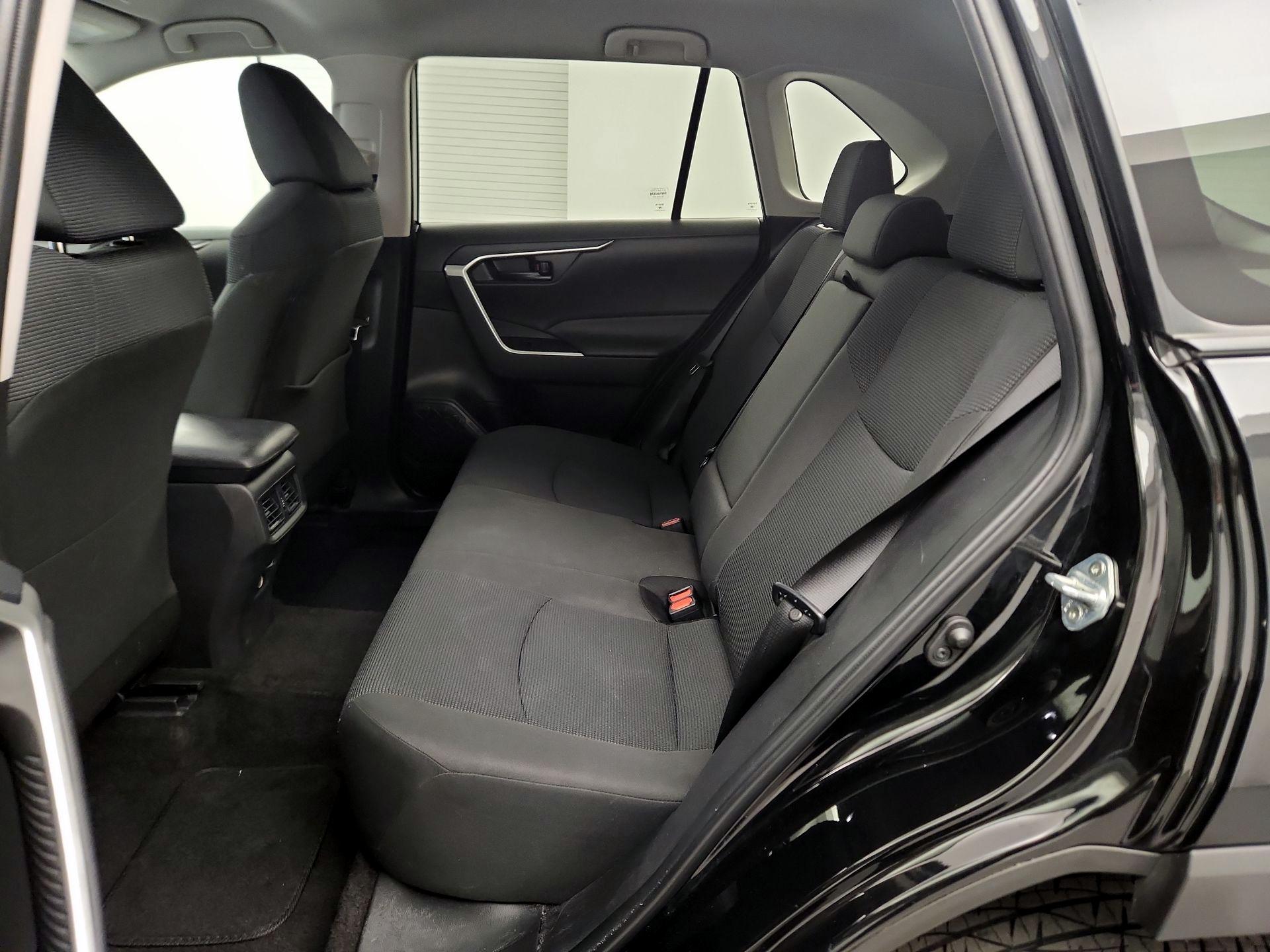 Thumbnail: 2024 Toyota RAV4 - 17