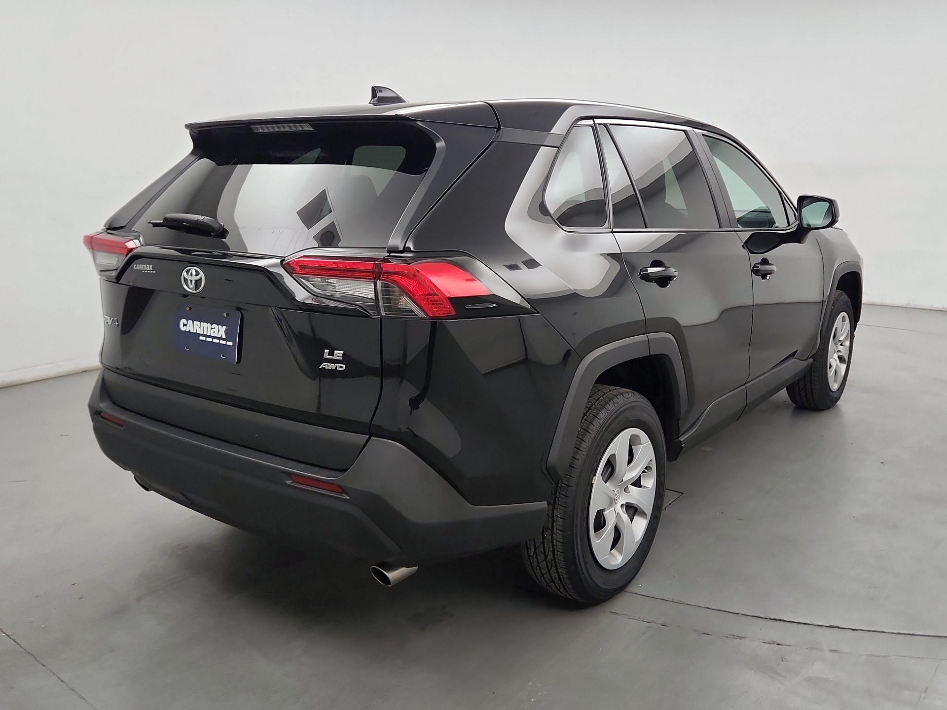 Thumbnail: 2024 Toyota RAV4 - 5