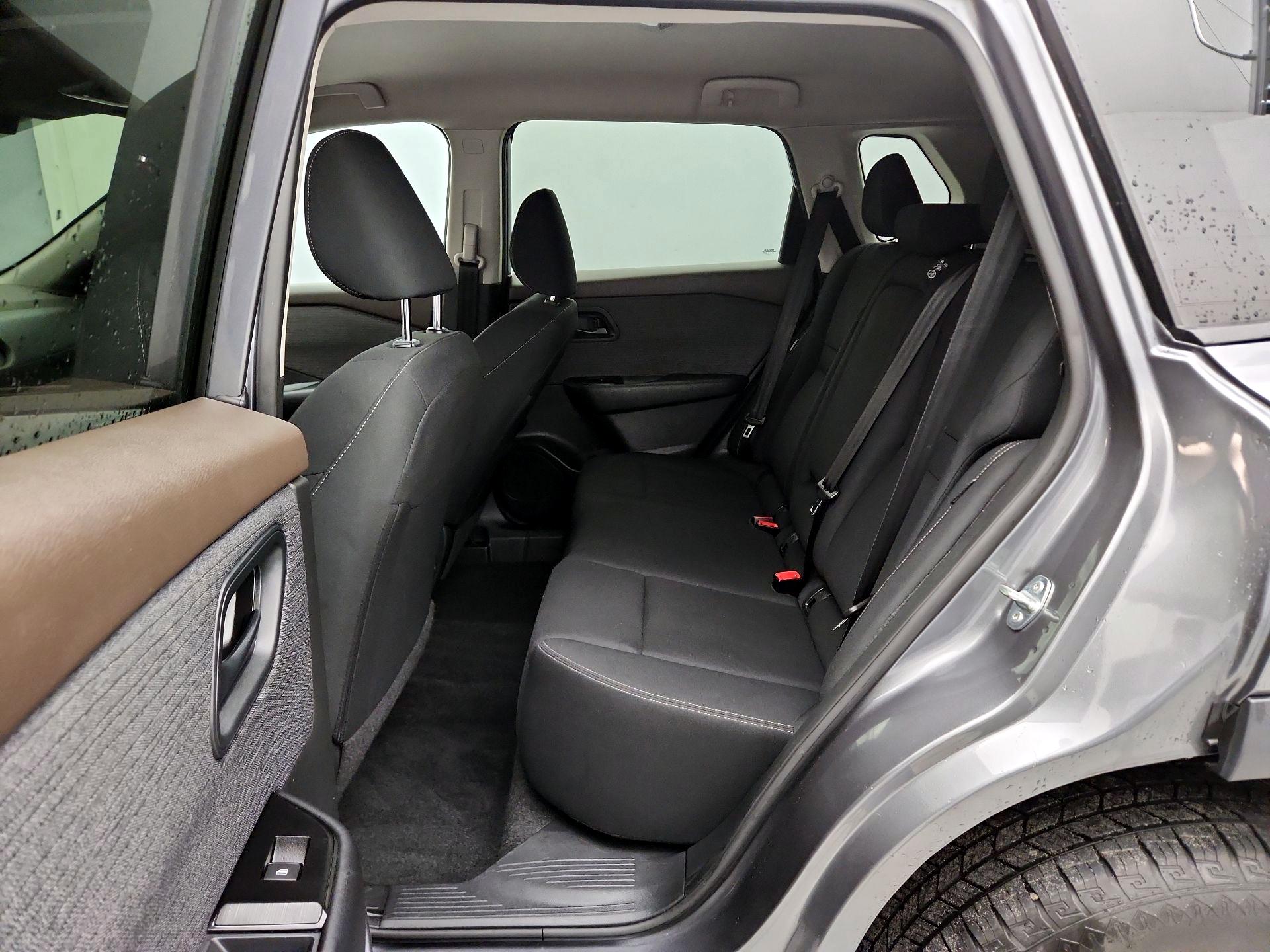 Thumbnail: 2023 Nissan Rogue - 19