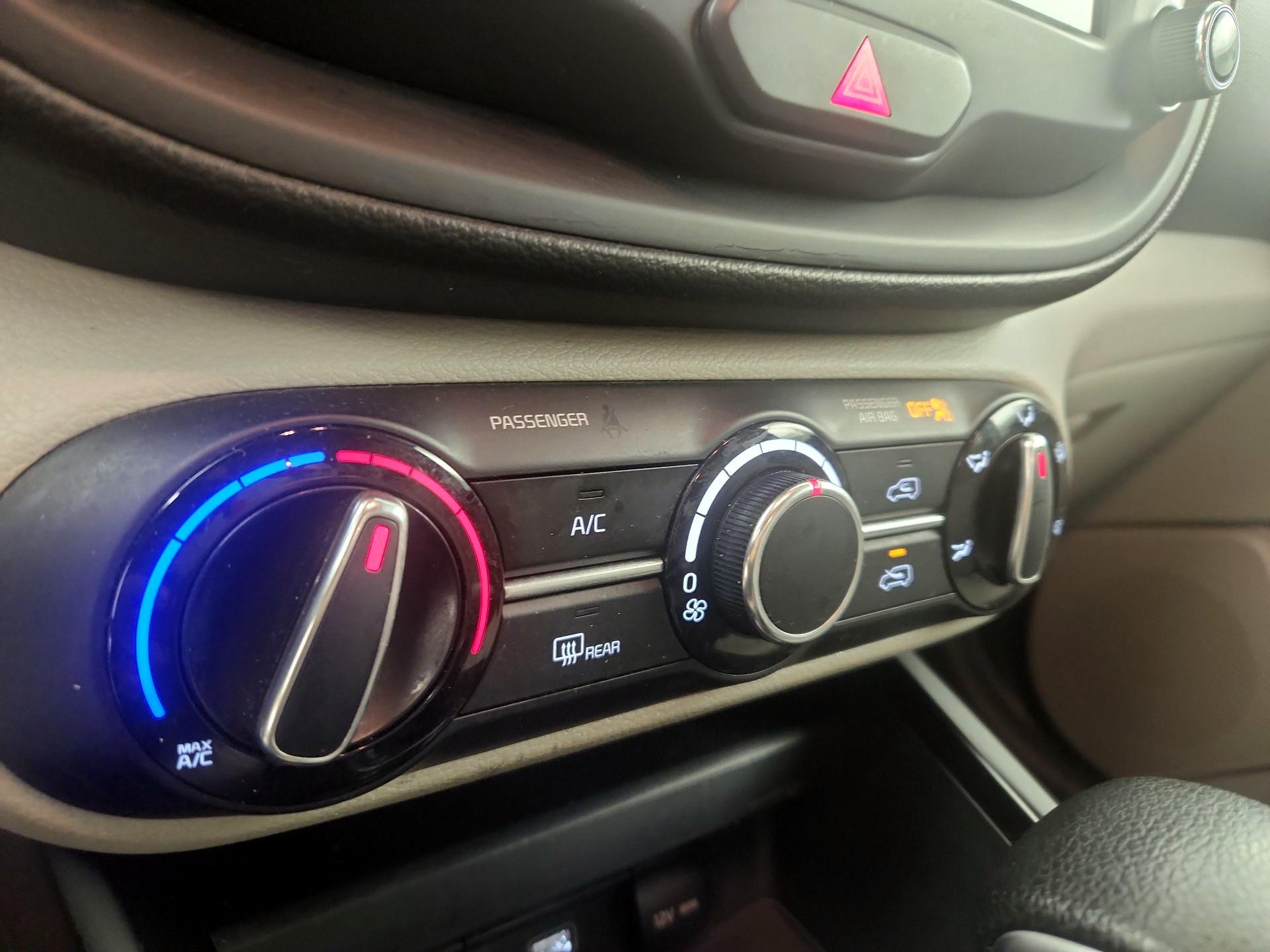 Thumbnail: 2023 Kia Soul - 16