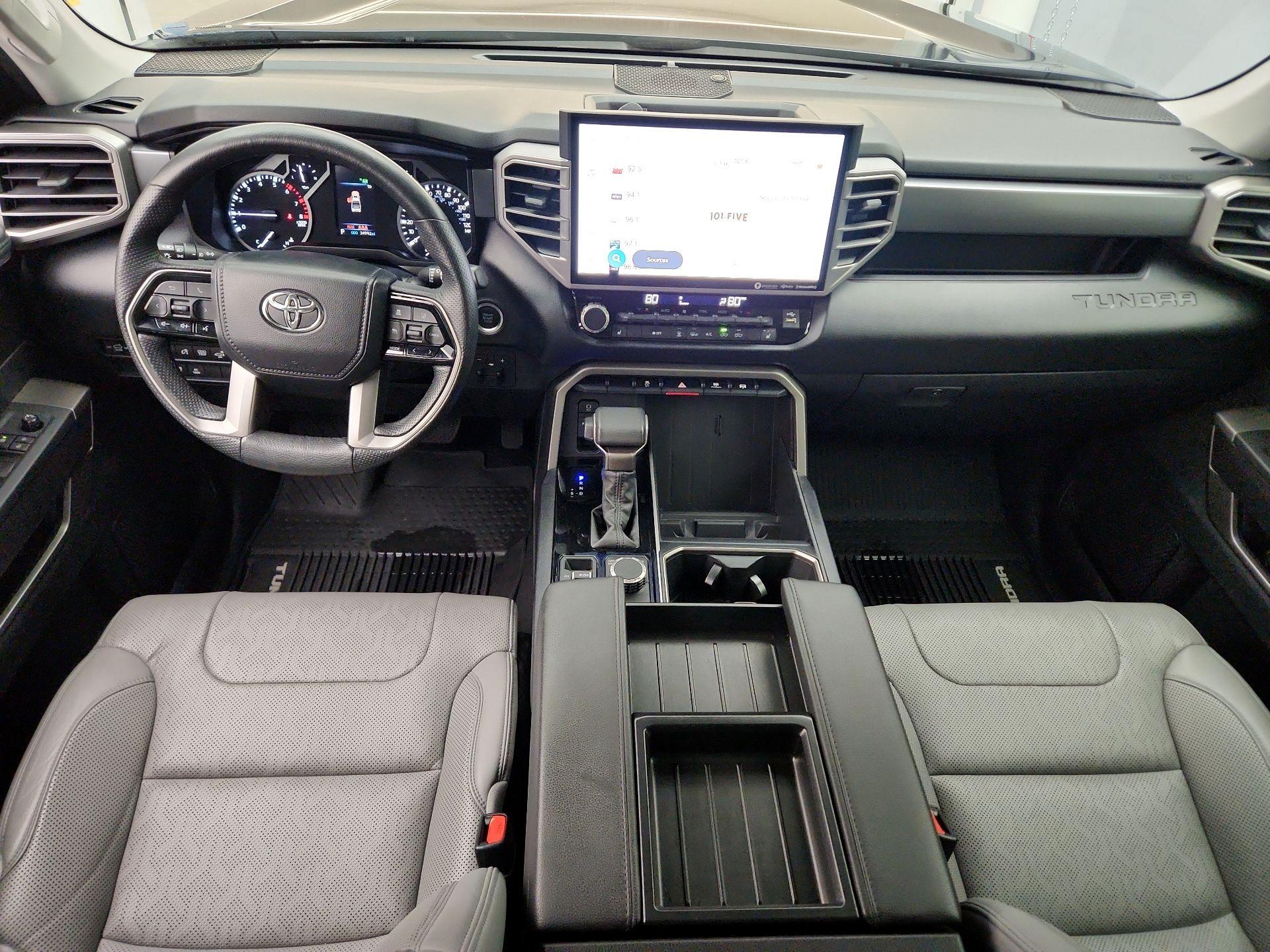 Thumbnail: 2022 Toyota Tundra - 9