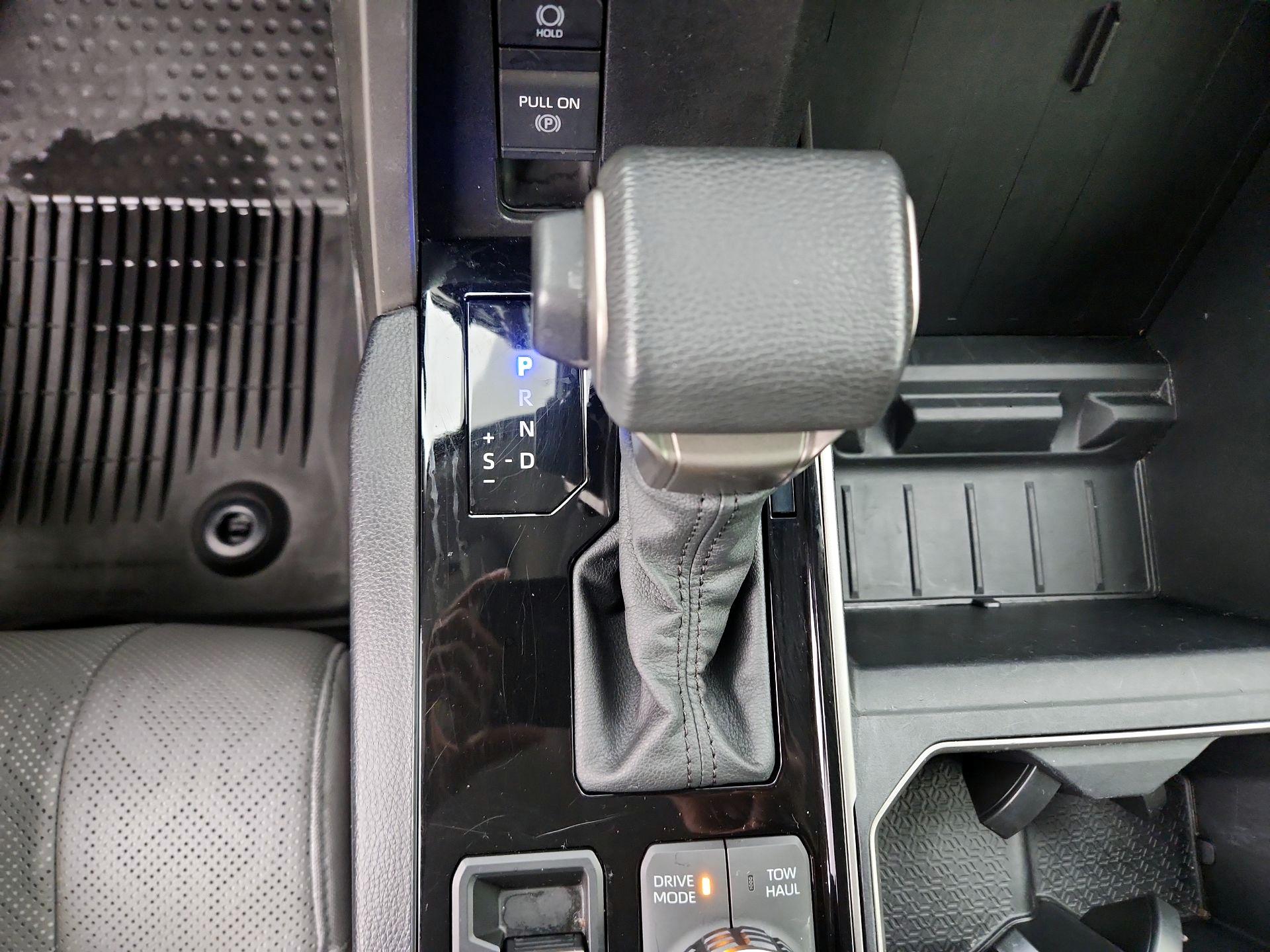 Thumbnail: 2022 Toyota Tundra - 17