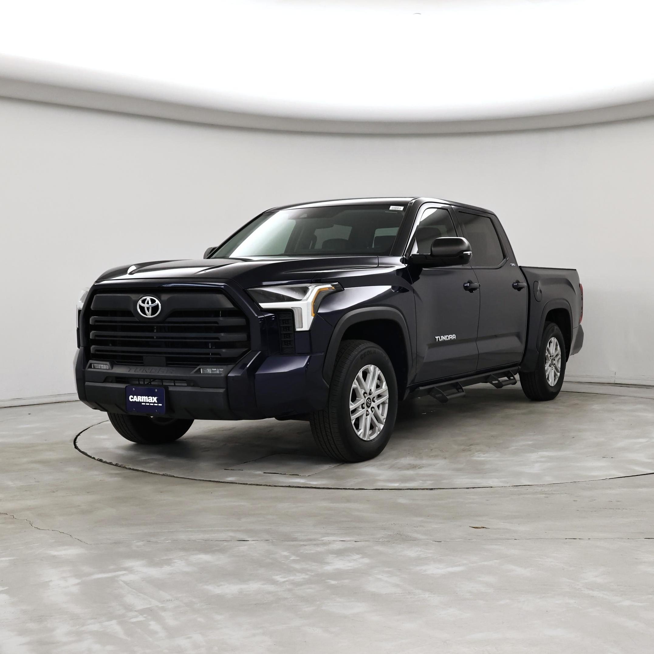 Thumbnail: 2022 Toyota Tundra - 4