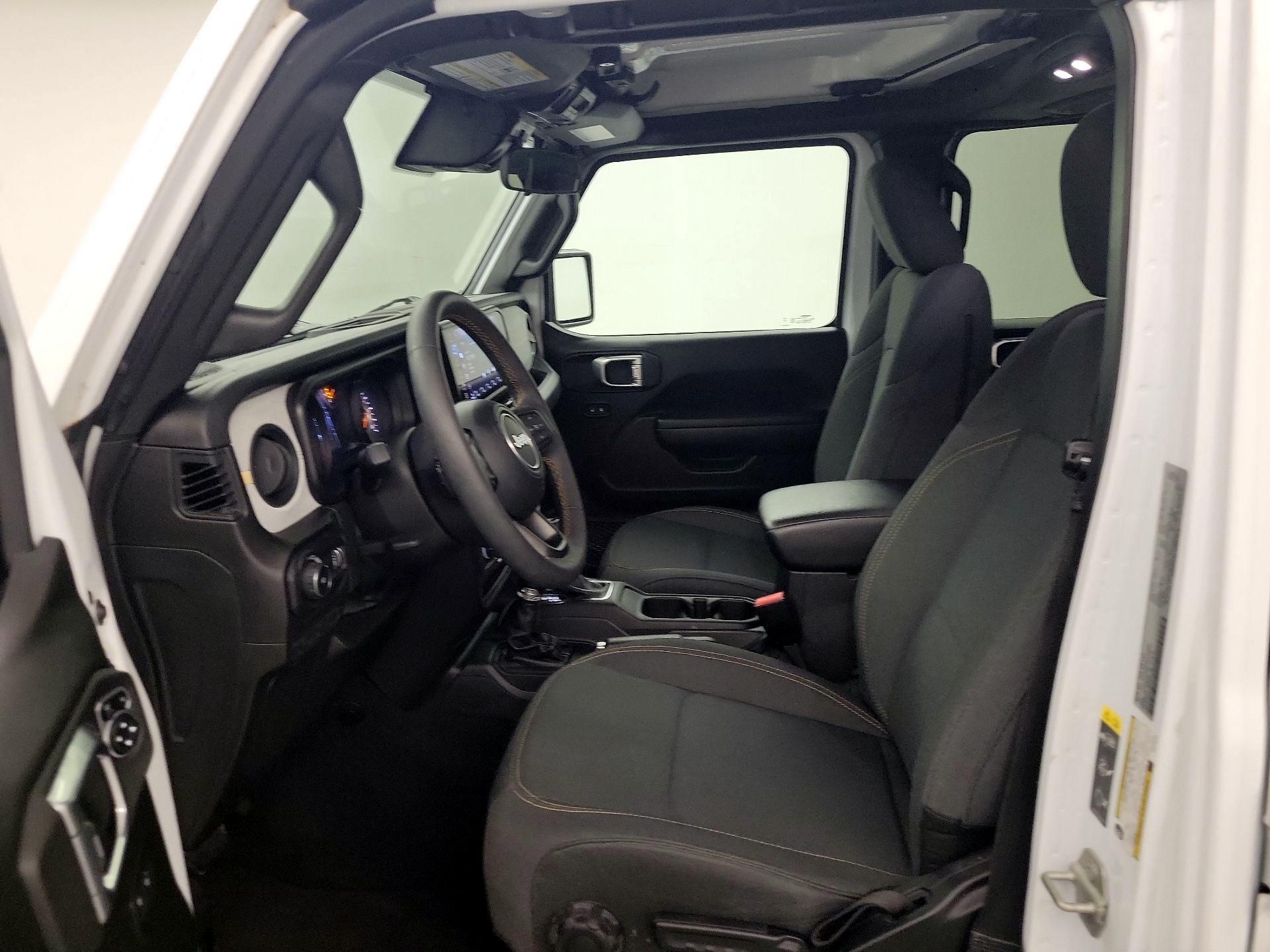 Thumbnail: 2024 Jeep Wrangler - 9