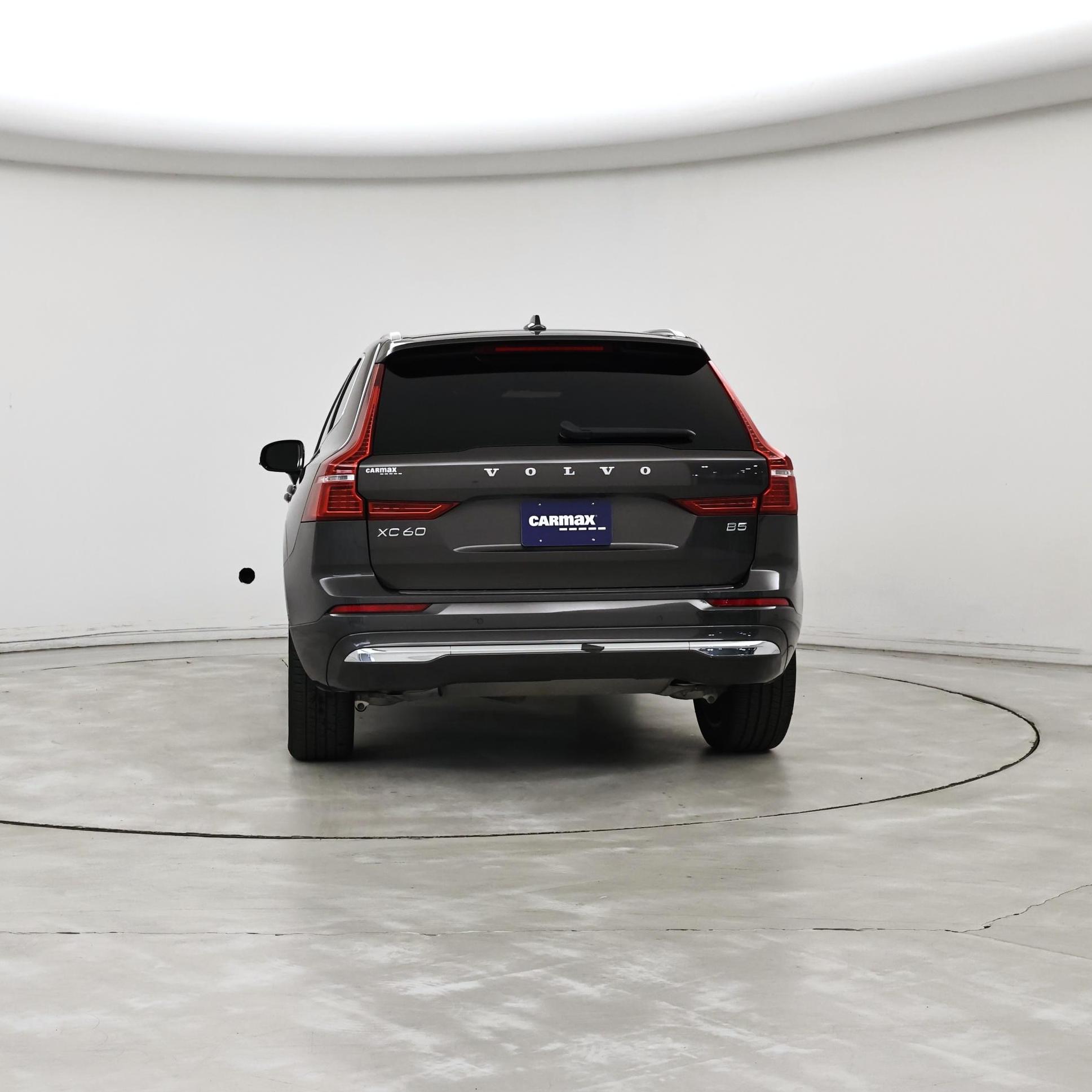 Thumbnail: 2022 Volvo XC60 - 6