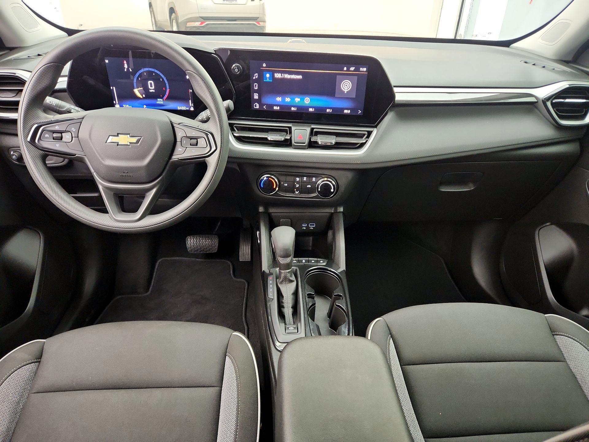 Thumbnail: 2025 Chevrolet TrailBlazer - 9