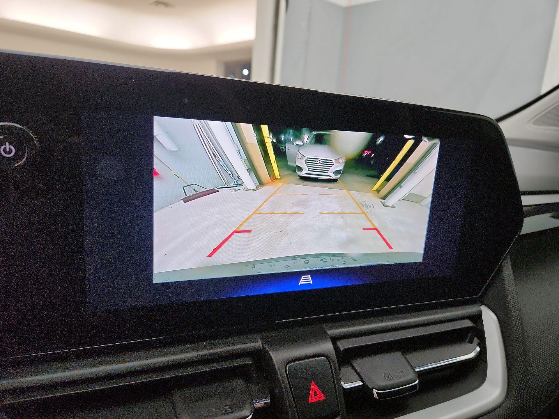 Thumbnail: 2025 Chevrolet TrailBlazer - 14