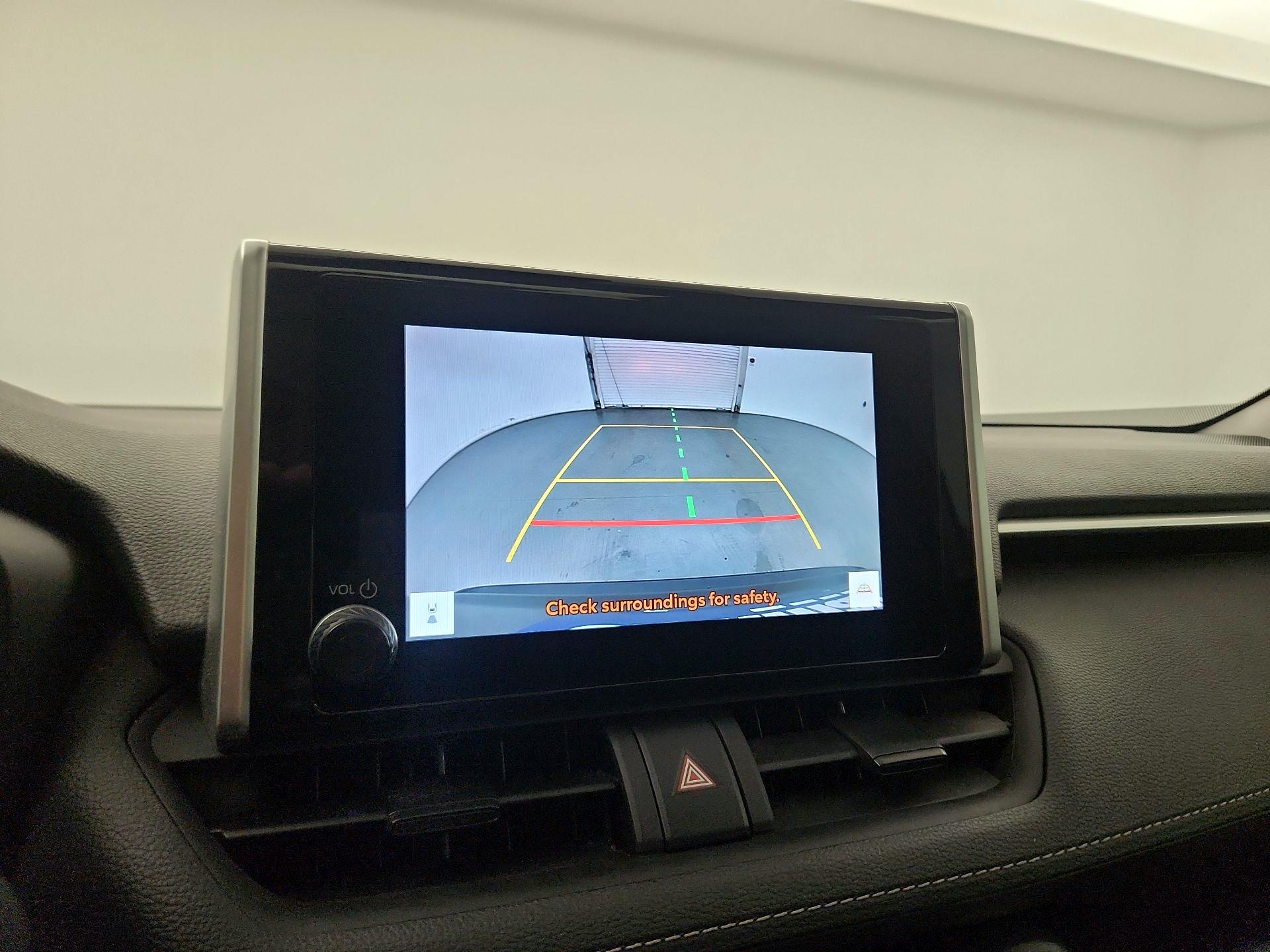 Thumbnail: 2024 Toyota RAV4 - 12