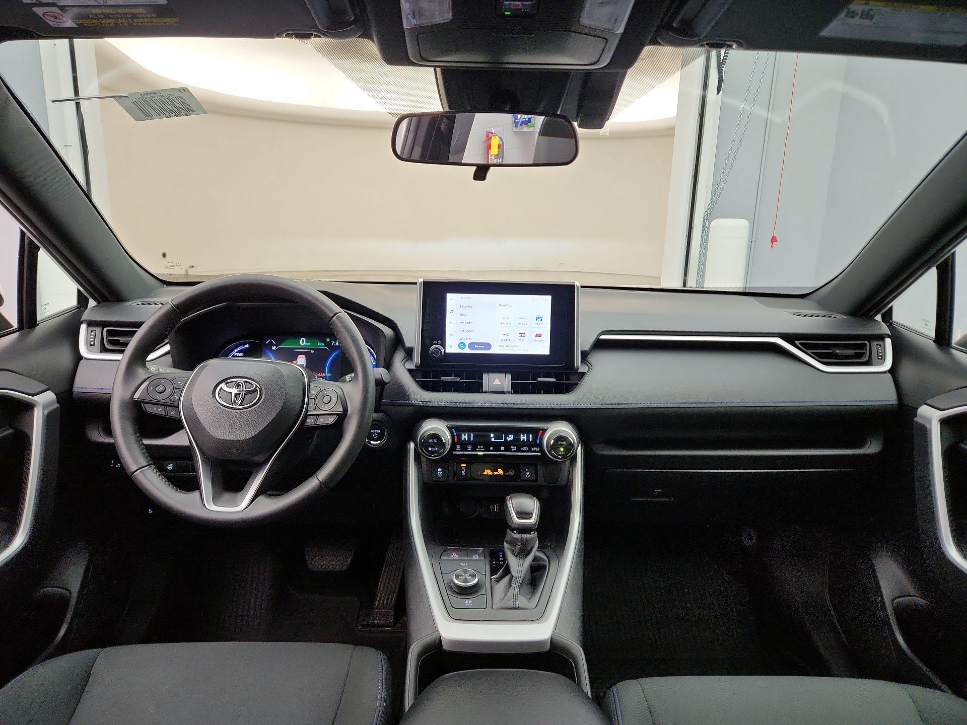 Thumbnail: 2023 Toyota RAV4 - 9