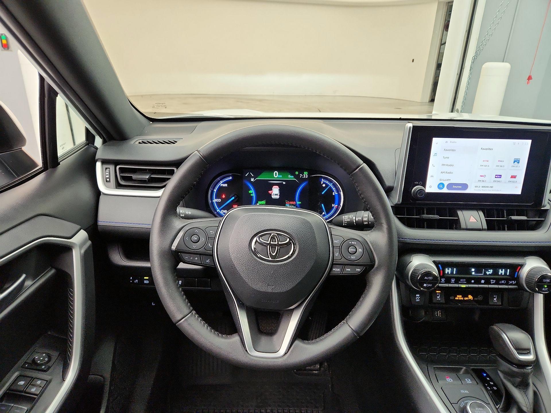 Thumbnail: 2023 Toyota RAV4 - 10