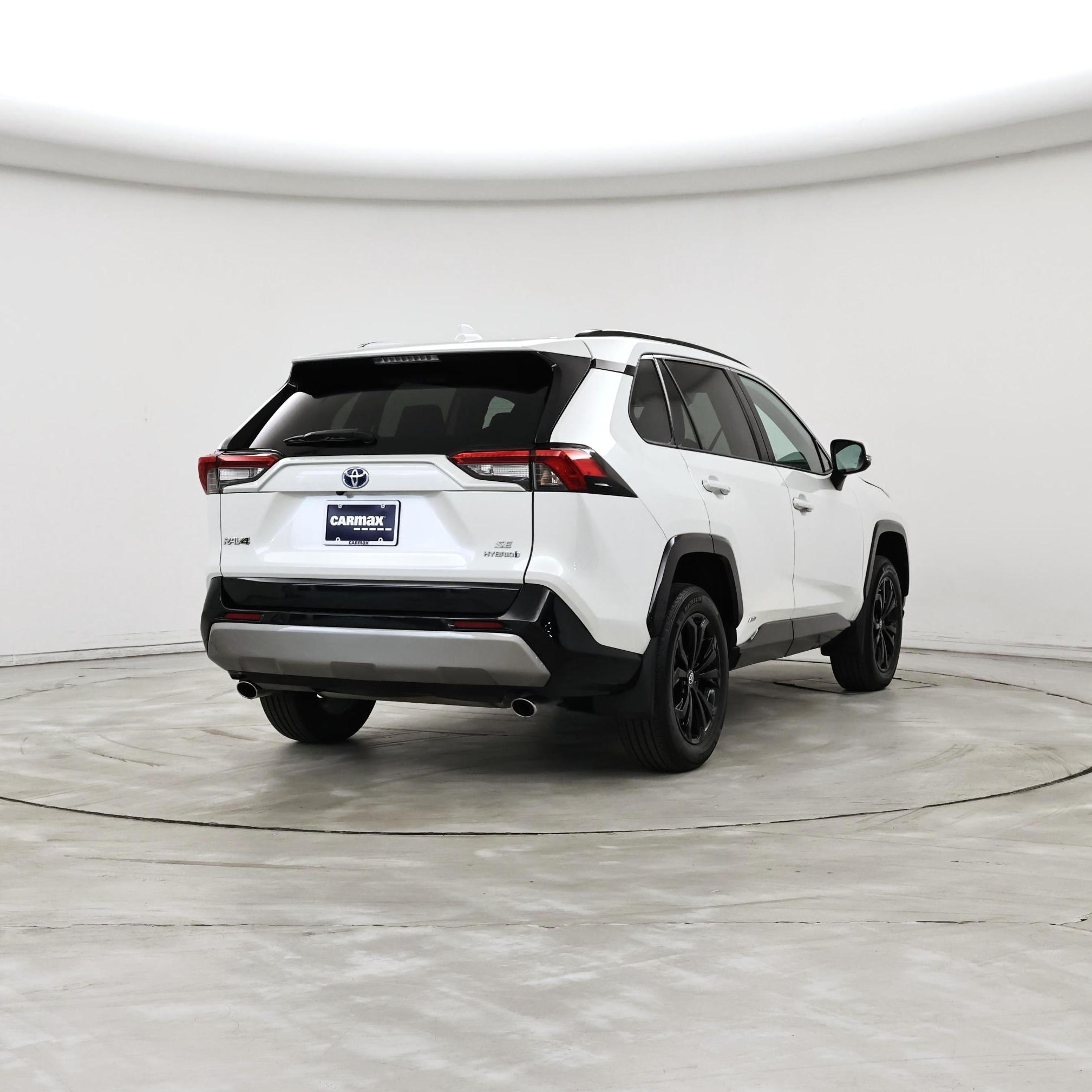 Thumbnail: 2023 Toyota RAV4 - 8
