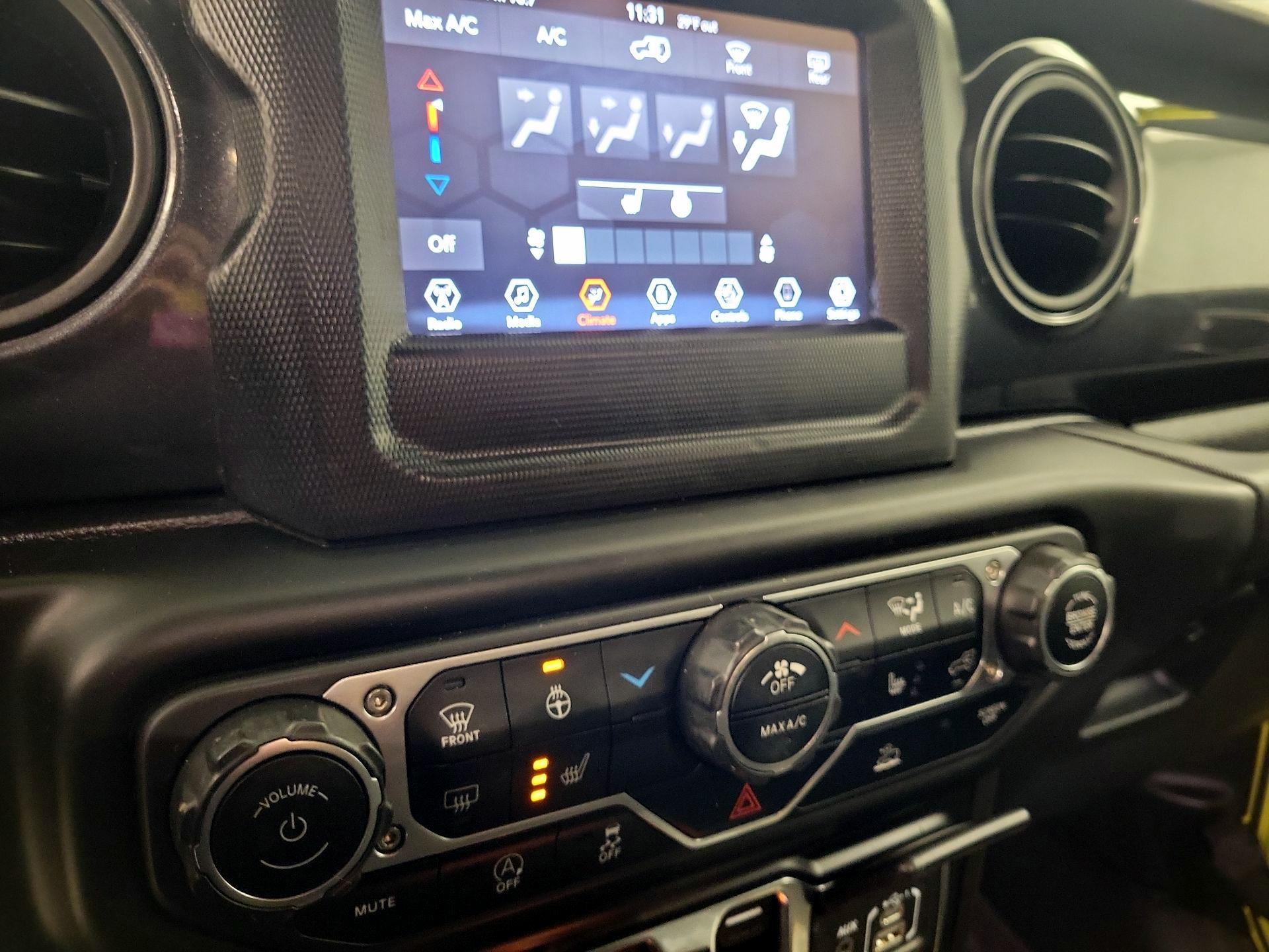 Thumbnail: 2023 Jeep Wrangler - 14