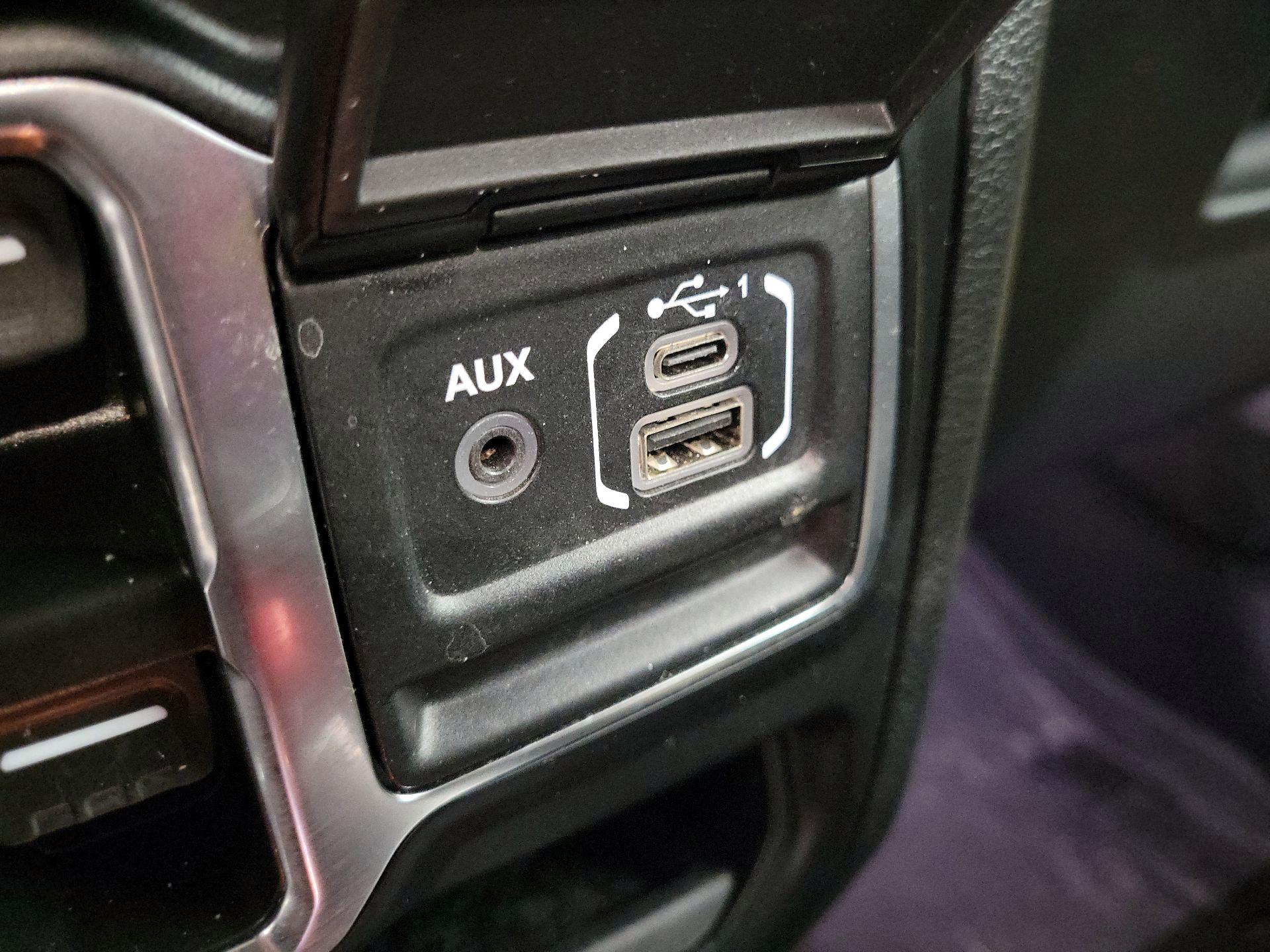 Thumbnail: 2023 Jeep Wrangler - 16