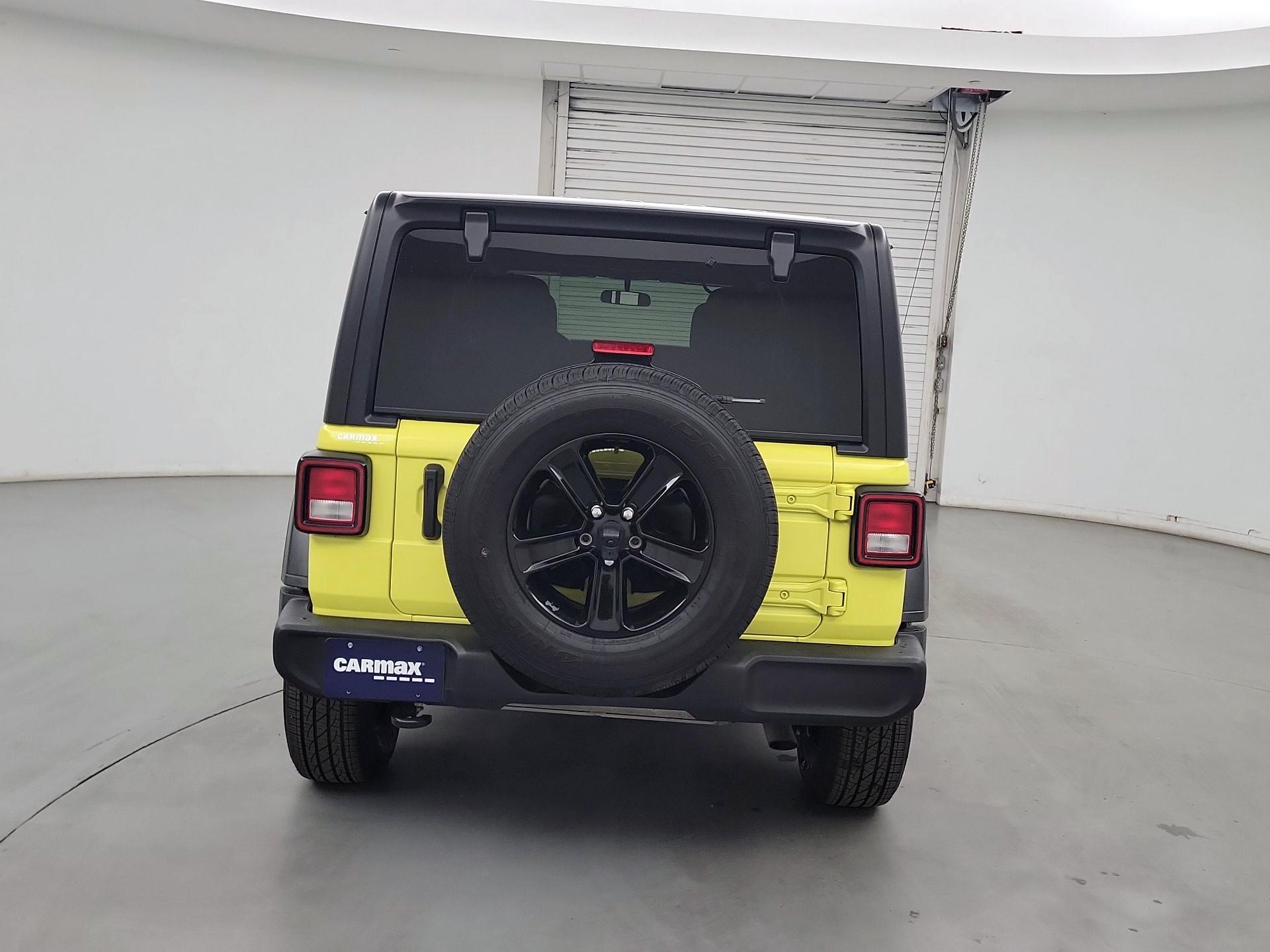 Thumbnail: 2023 Jeep Wrangler - 6