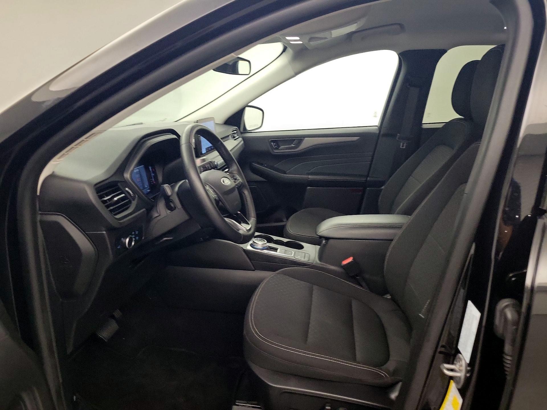 Thumbnail: 2024 Ford Escape - 9