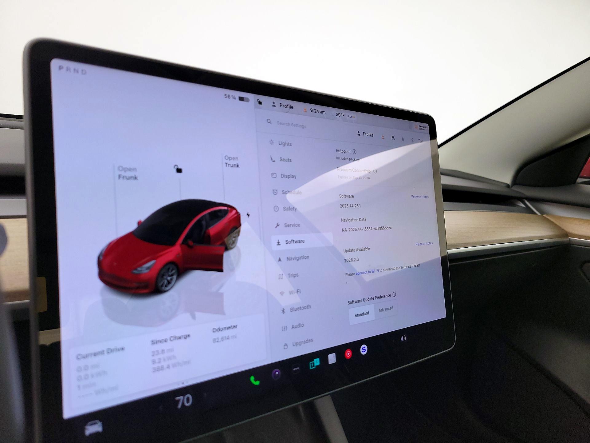 Thumbnail: 2022 Tesla Model 3 - 14