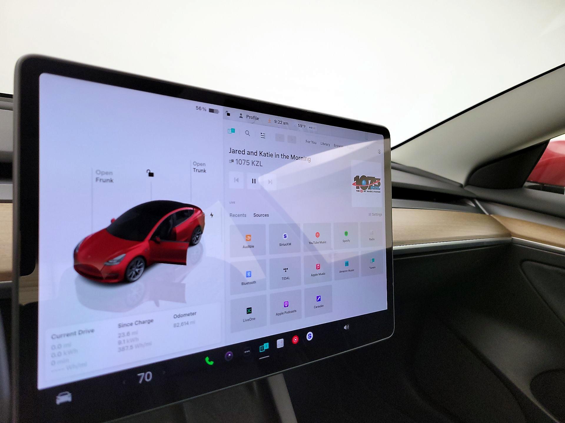 Thumbnail: 2022 Tesla Model 3 - 16