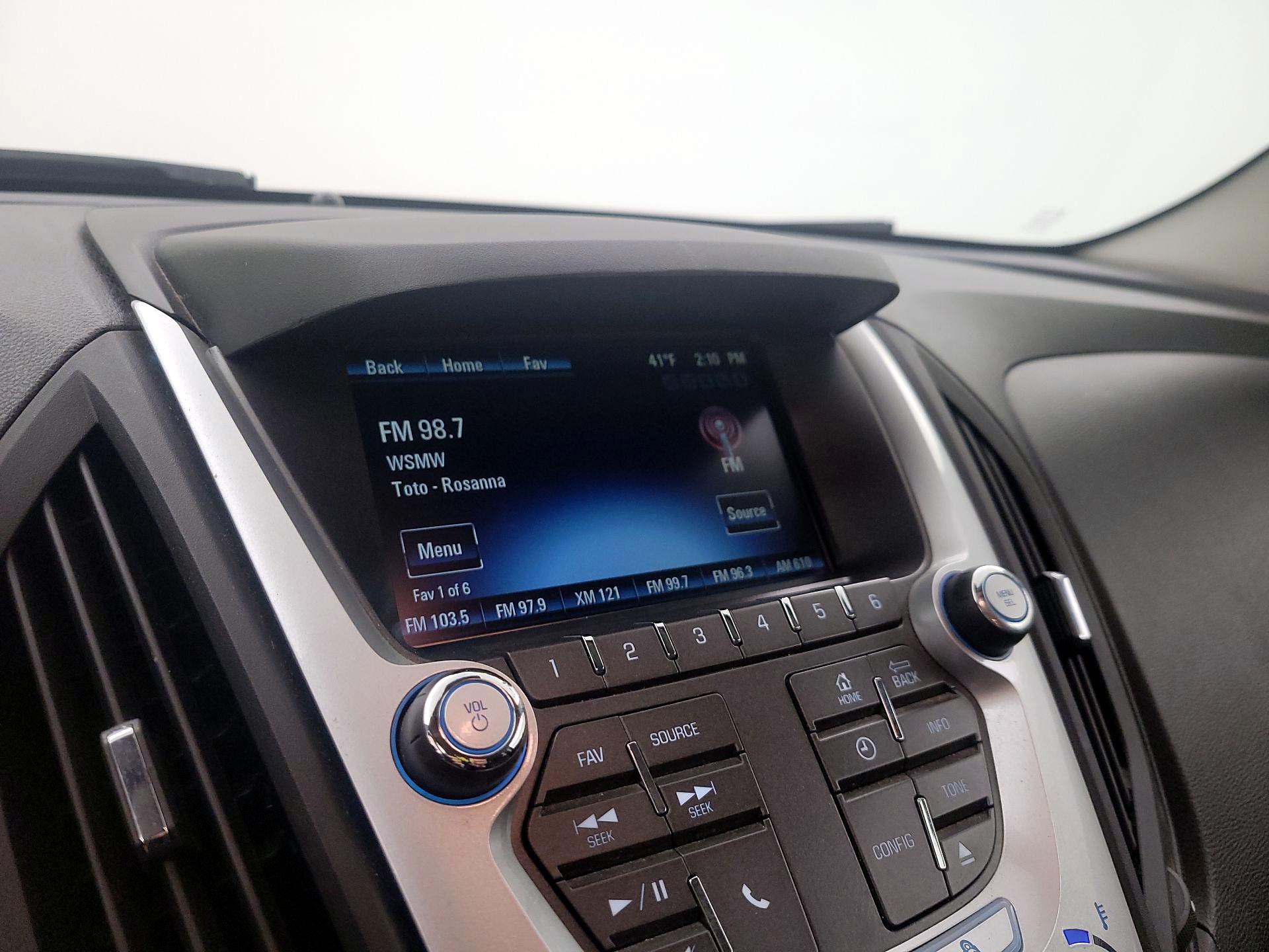 Thumbnail: 2015 Chevrolet Equinox - 15