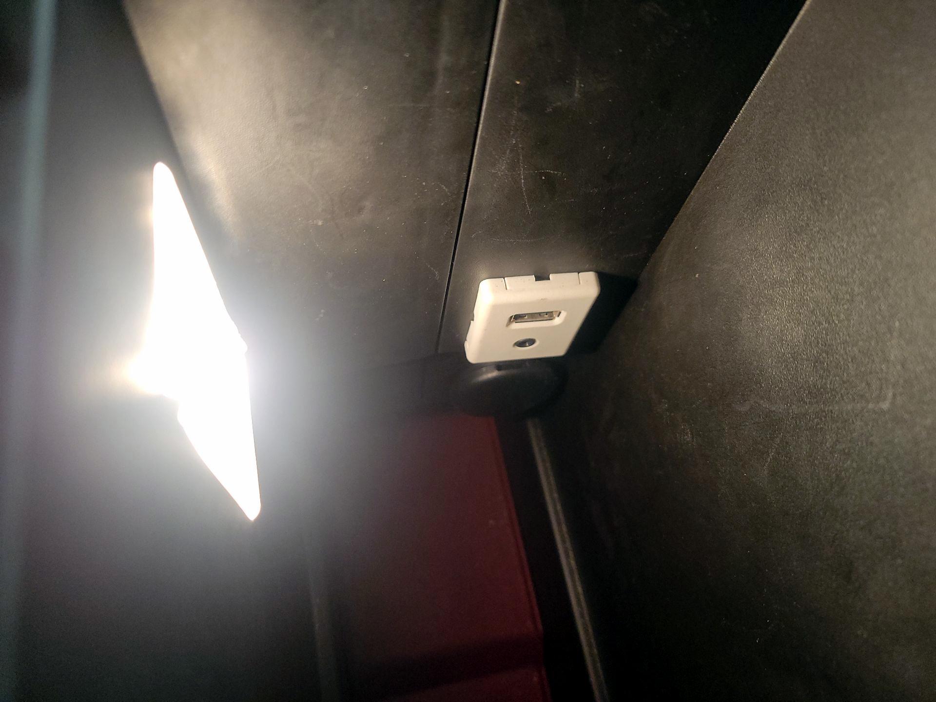 Thumbnail: 2015 Chevrolet Equinox - 18