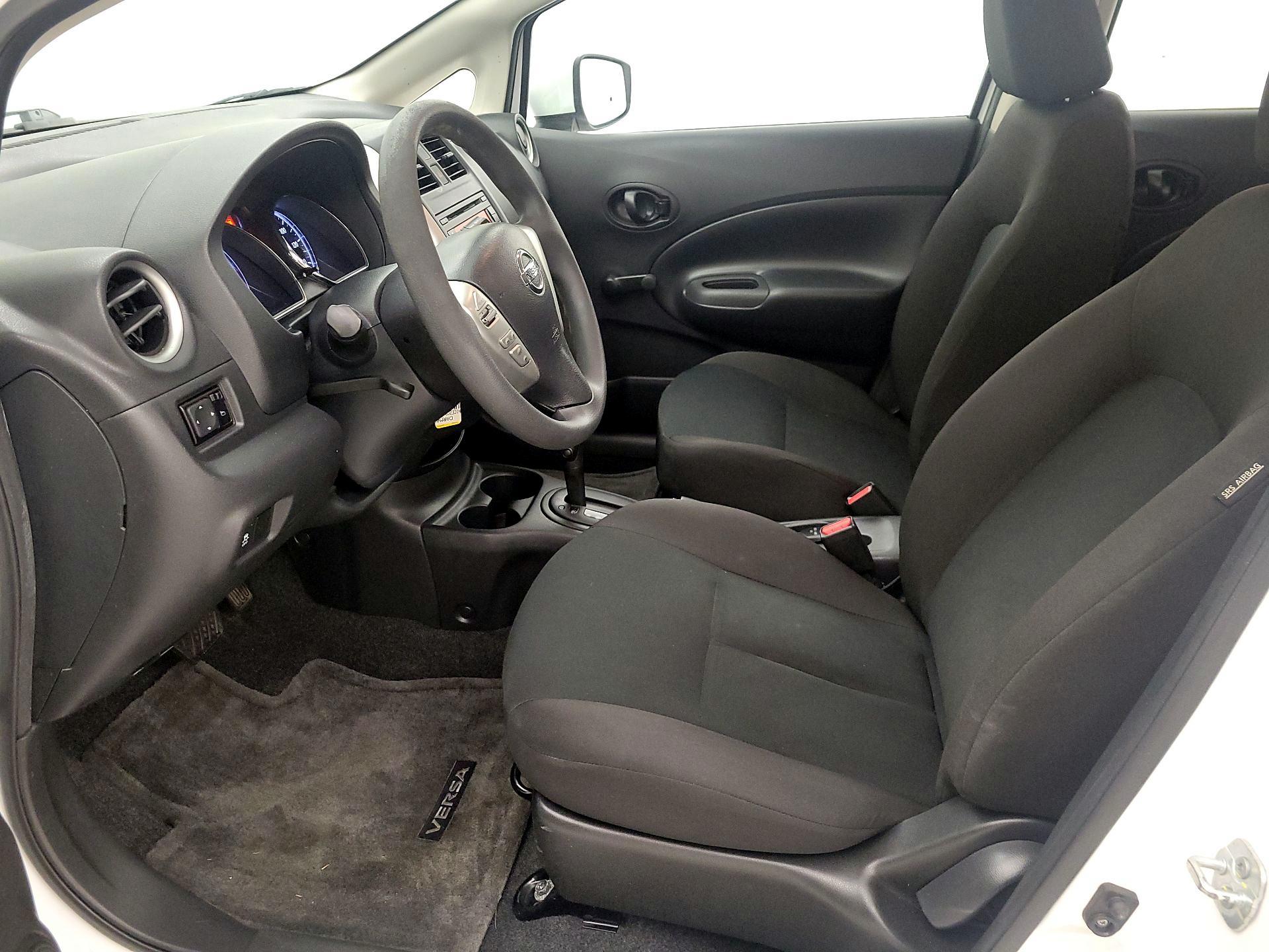 Thumbnail: 2015 Nissan Versa Note - 11