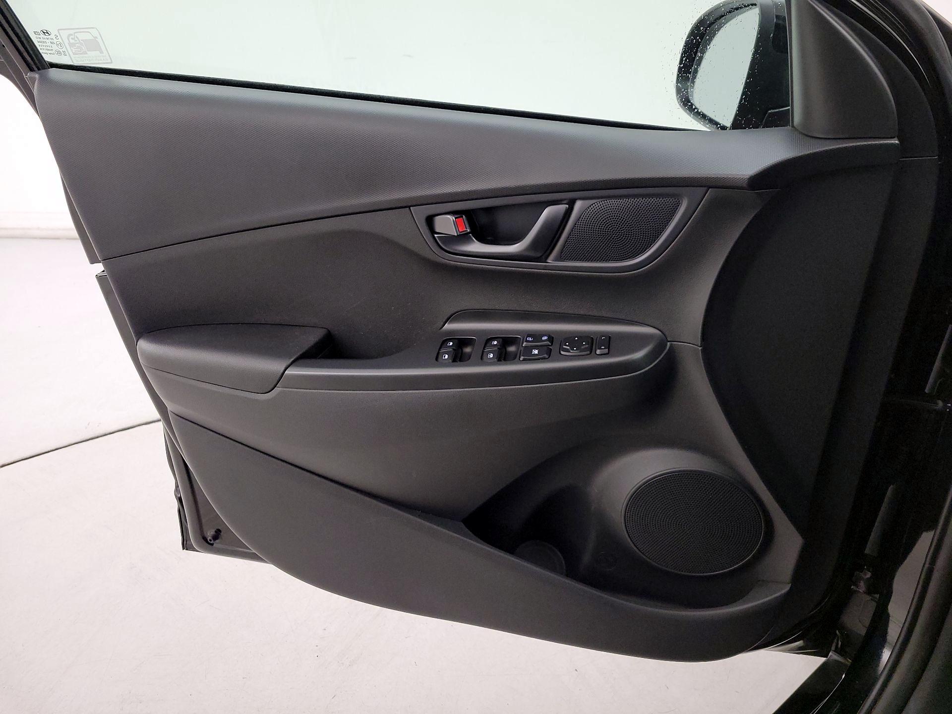 Thumbnail: 2023 Hyundai Kona - 12