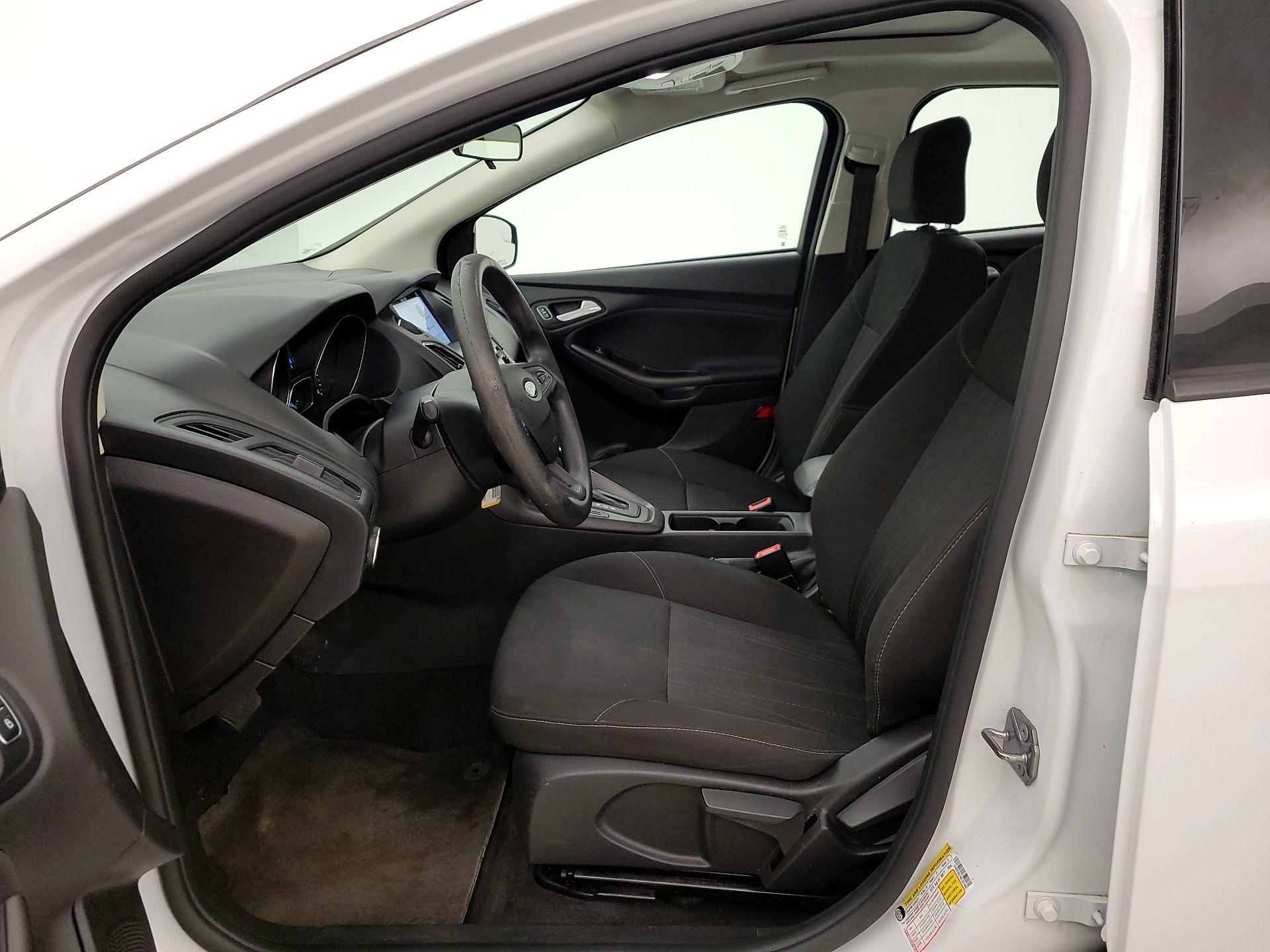 Thumbnail: 2017 Ford Focus - 11