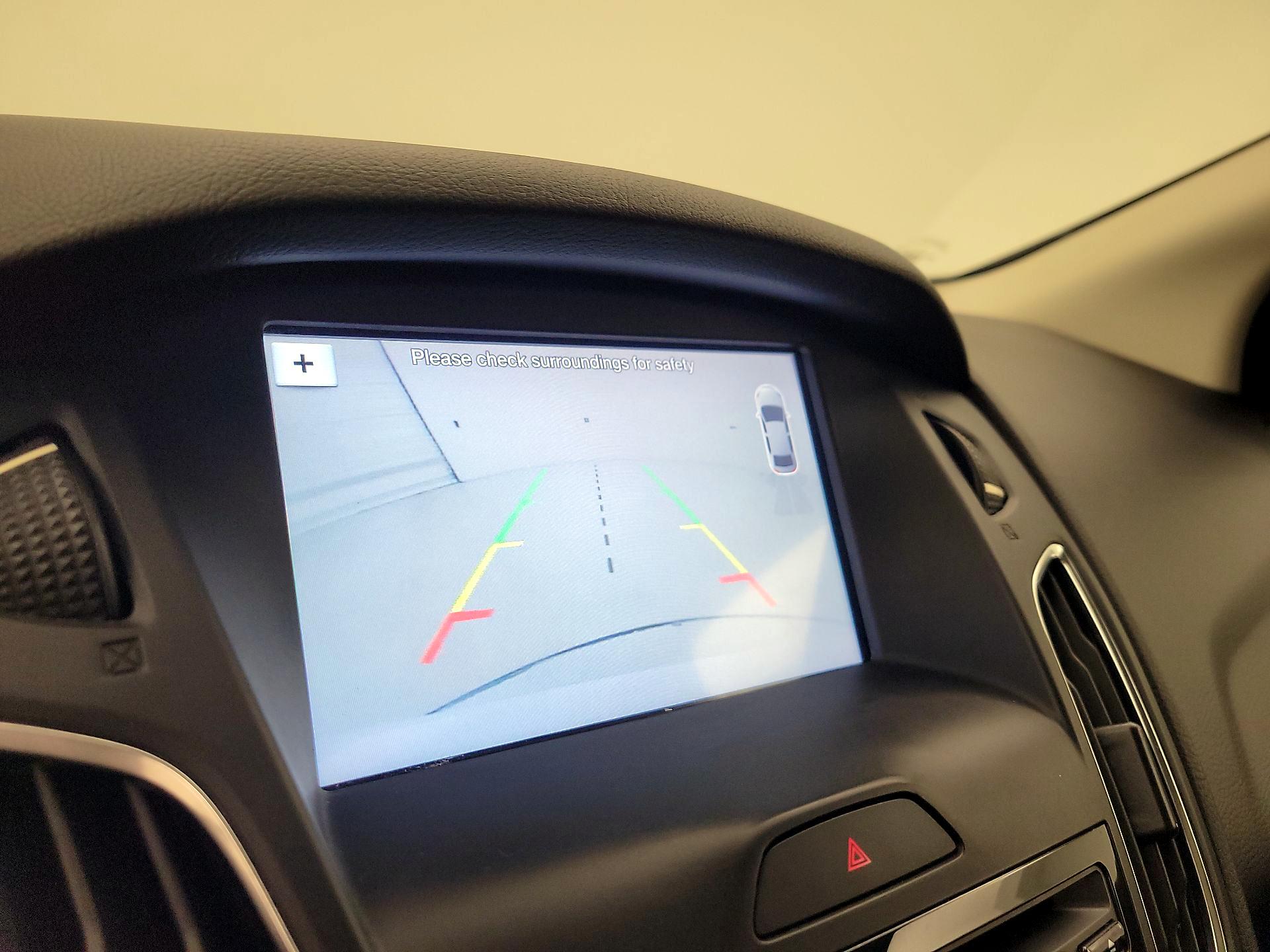 Thumbnail: 2017 Ford Focus - 14