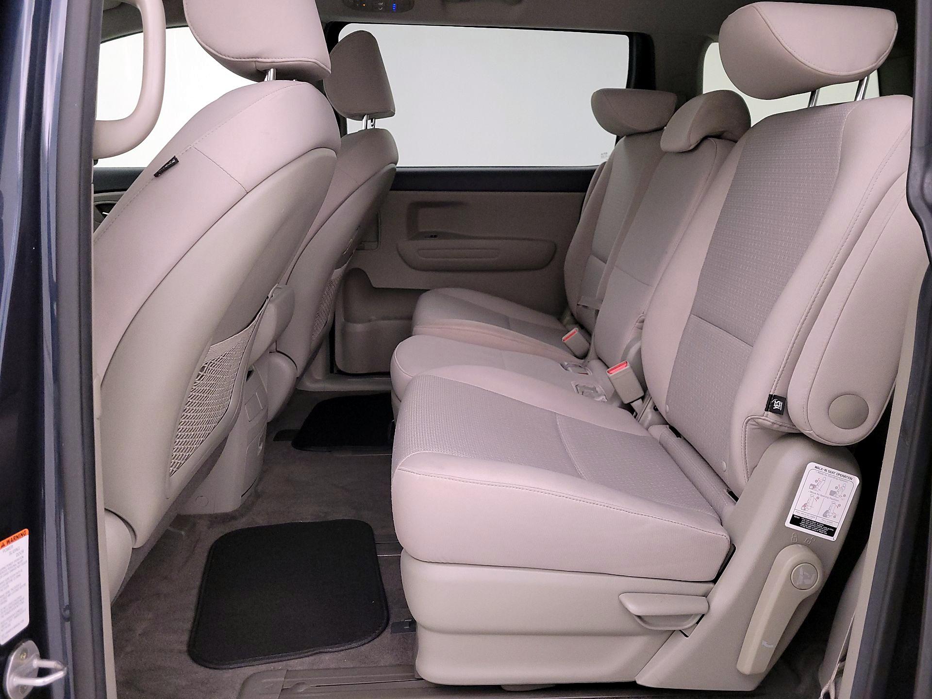 Thumbnail: 2017 Kia Sedona - 19