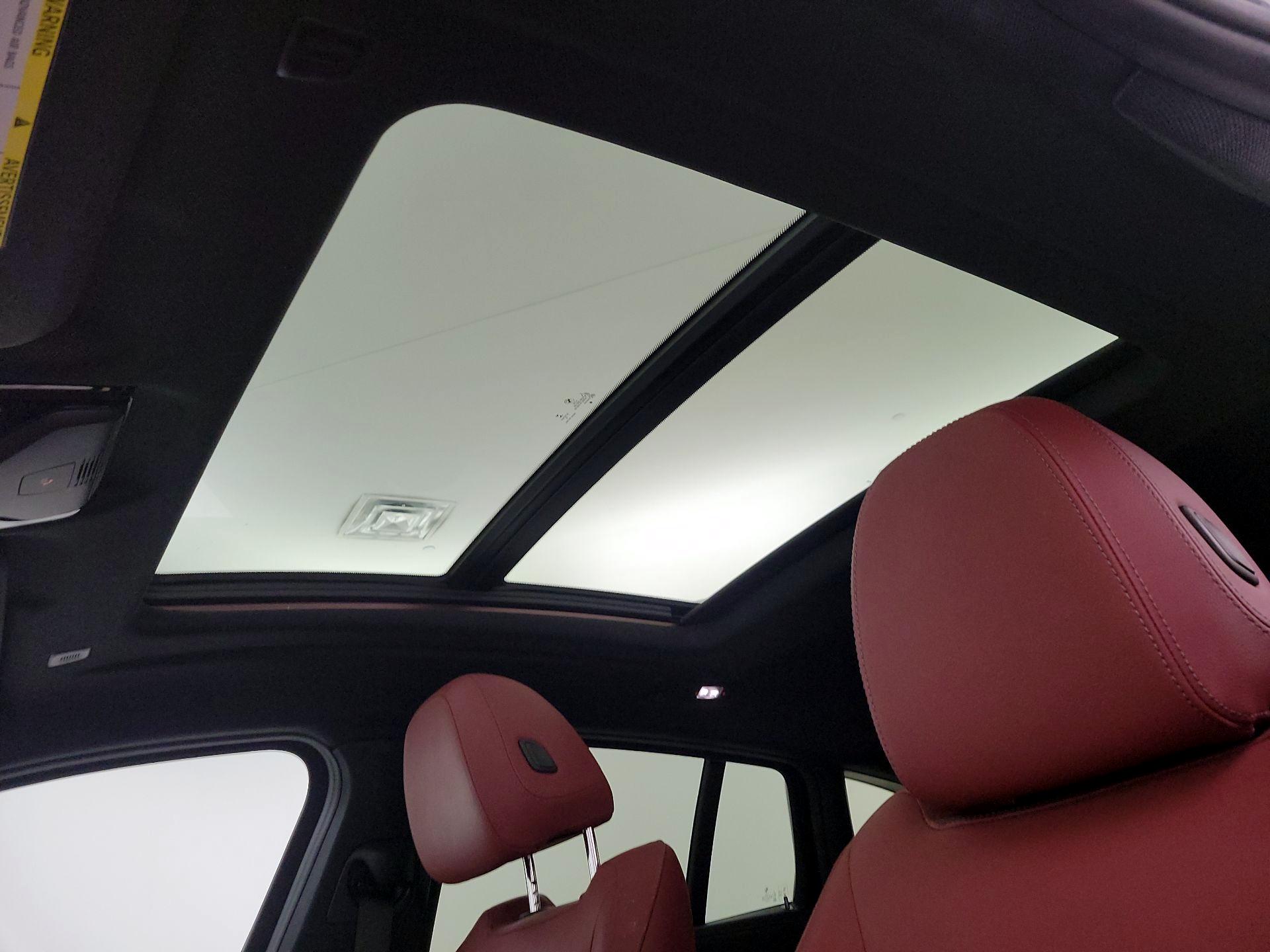 Thumbnail: 2019 BMW X4 - 20