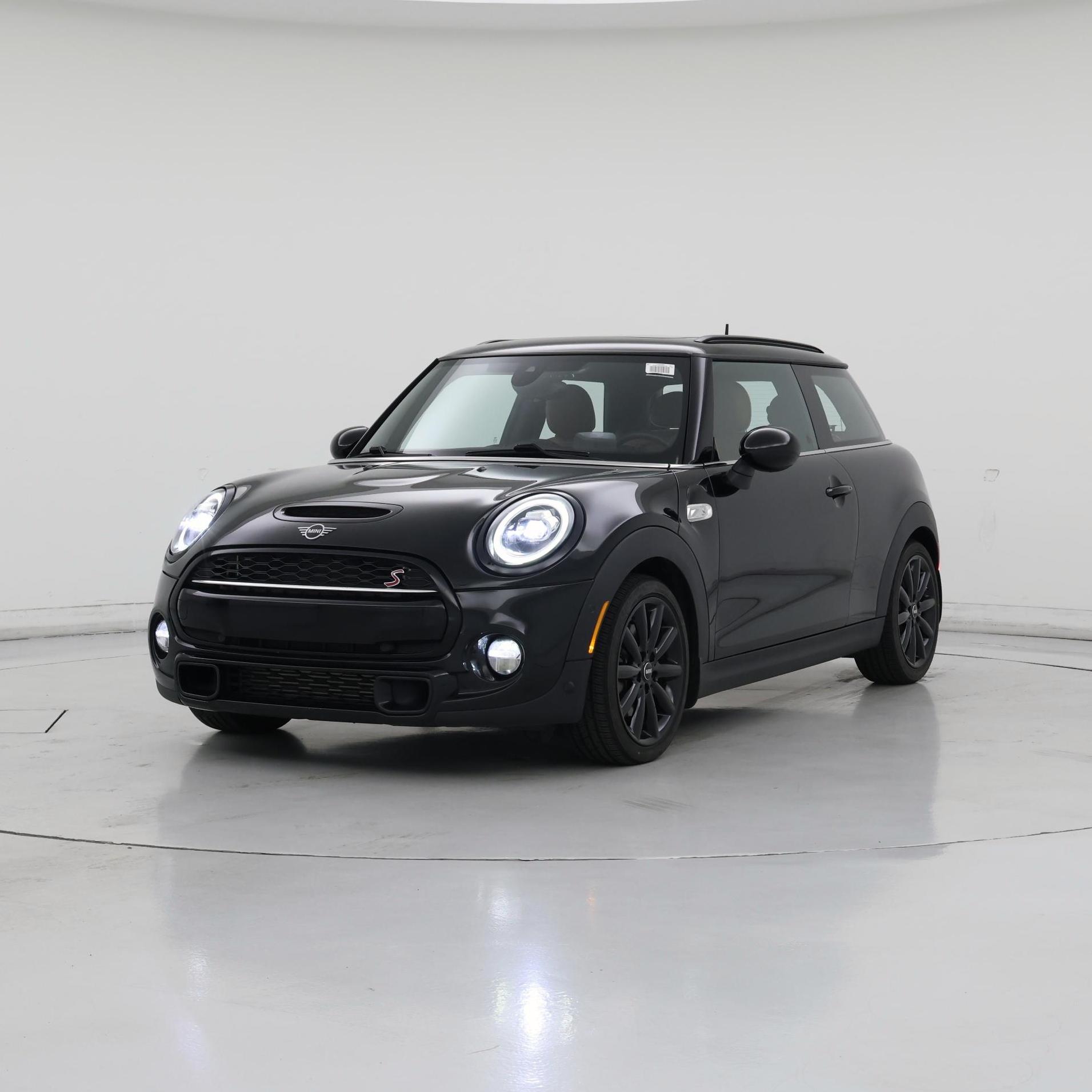 Thumbnail: 2019 MINI Cooper Hardtop - 4