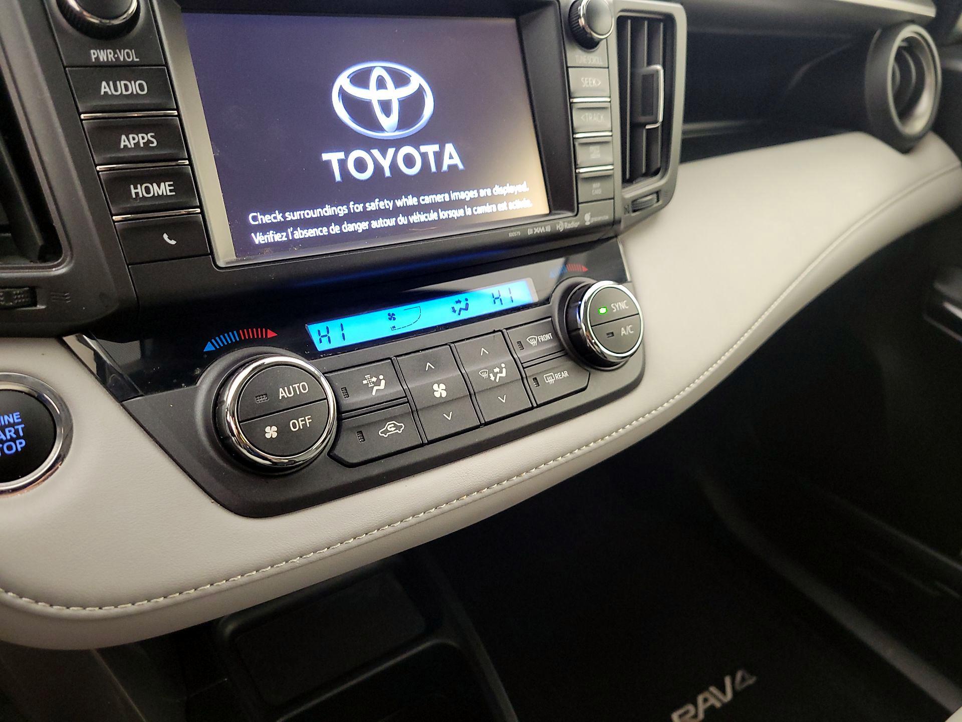 Thumbnail: 2018 Toyota RAV4 - 17