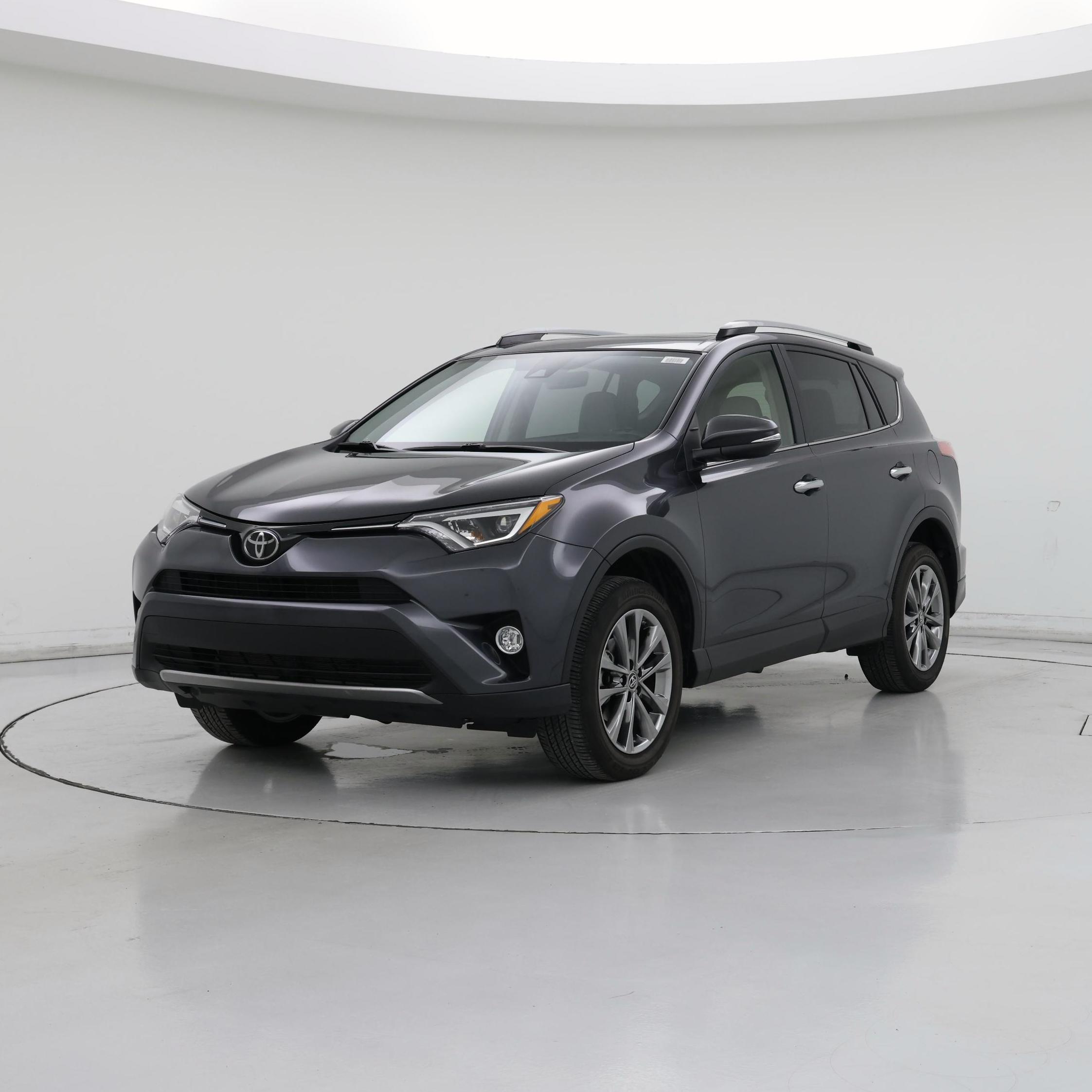 Thumbnail: 2018 Toyota RAV4 - 4