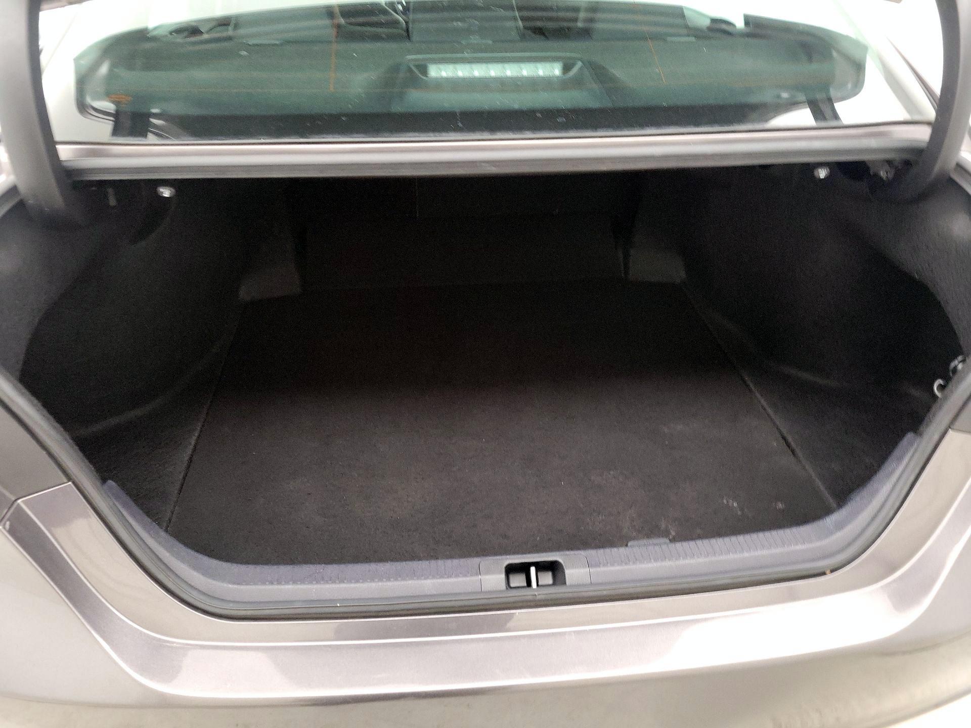 Thumbnail: 2024 Toyota Camry - 19