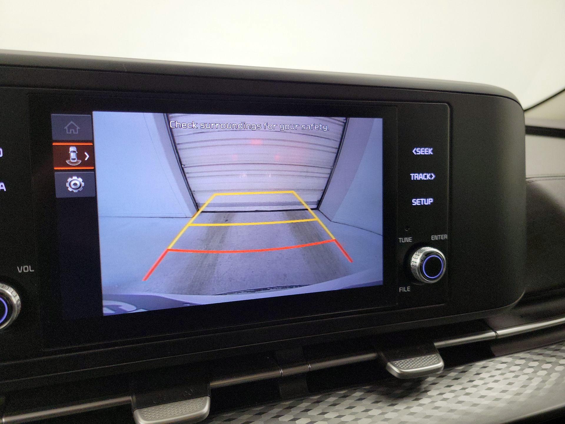 Thumbnail: 2023 Kia Carnival - 14