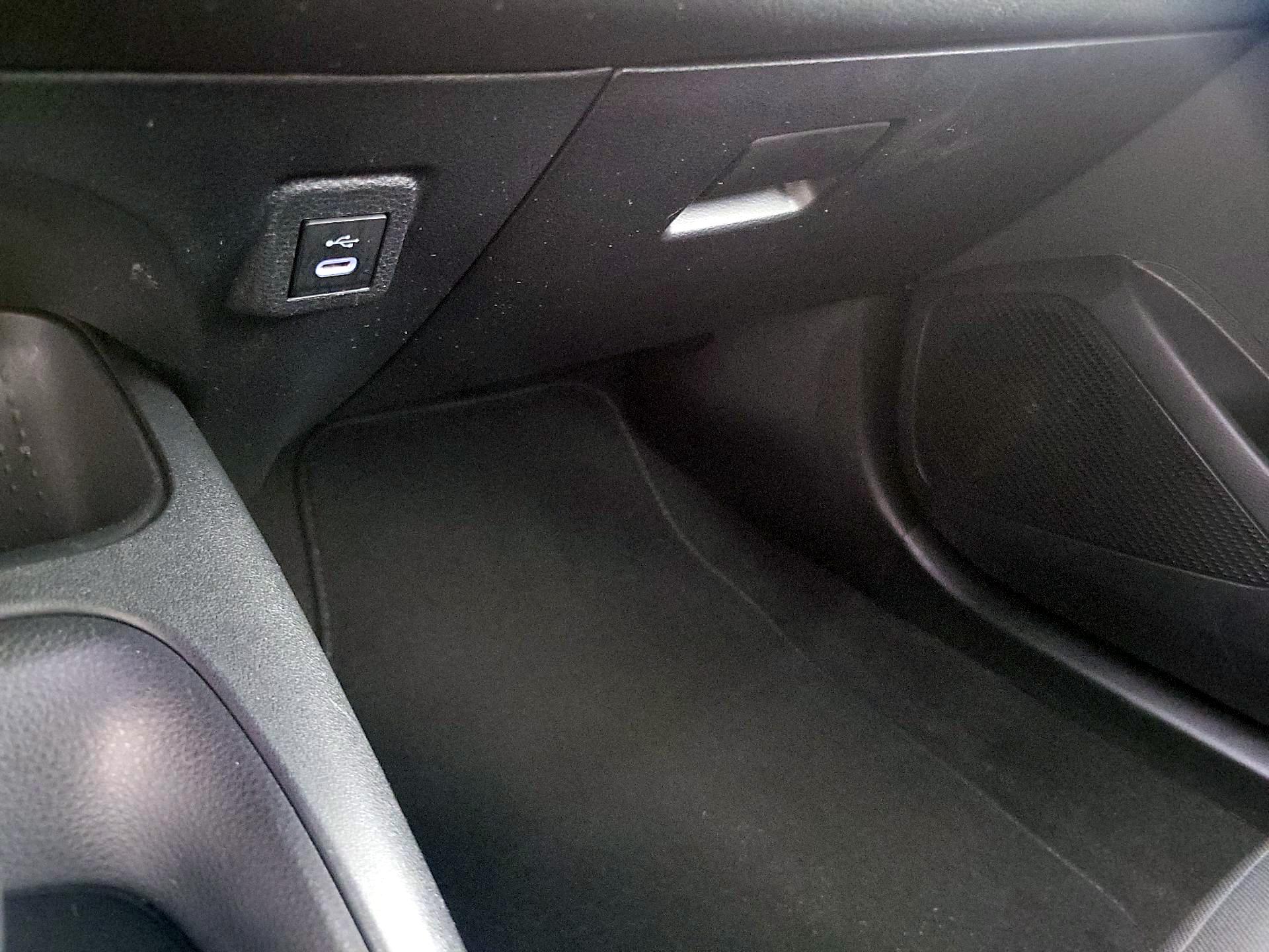 Thumbnail: 2024 Toyota Corolla - 18