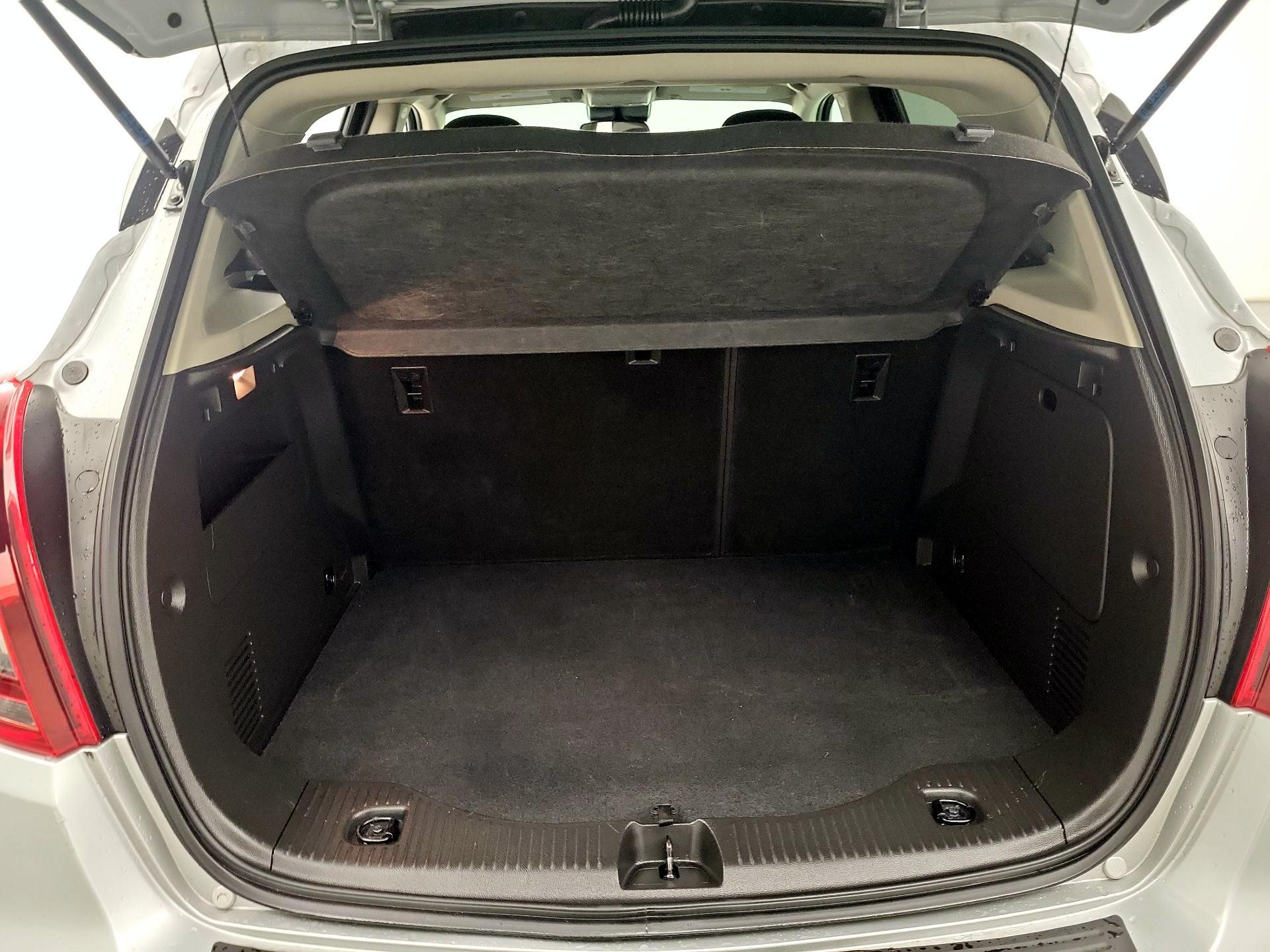 Thumbnail: 2020 Buick Encore - 18