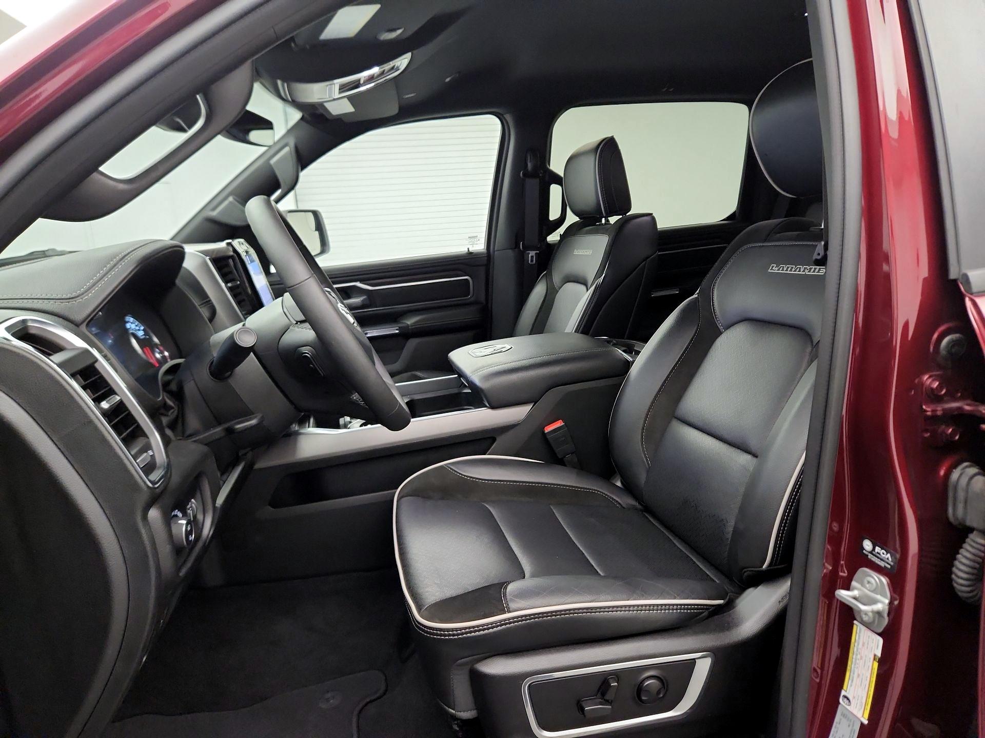 Thumbnail: 2025 RAM 1500 - 11