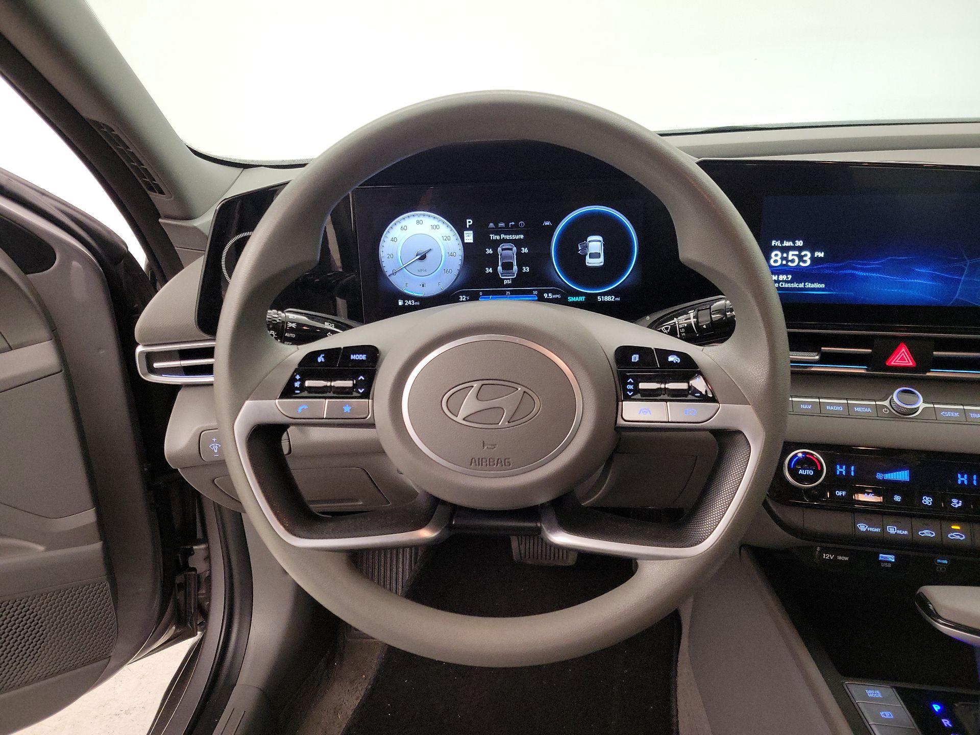 Thumbnail: 2024 Hyundai Elantra - 10