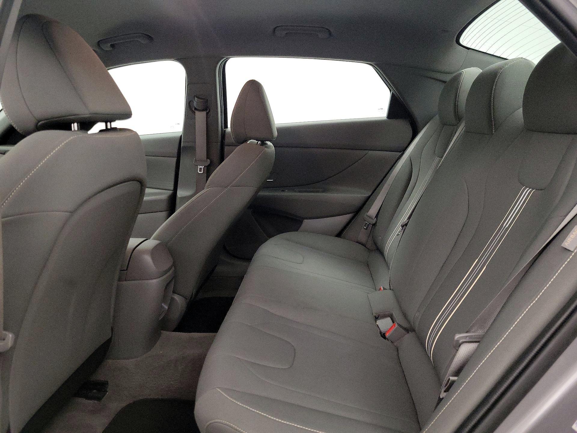 Thumbnail: 2024 Hyundai Elantra - 19