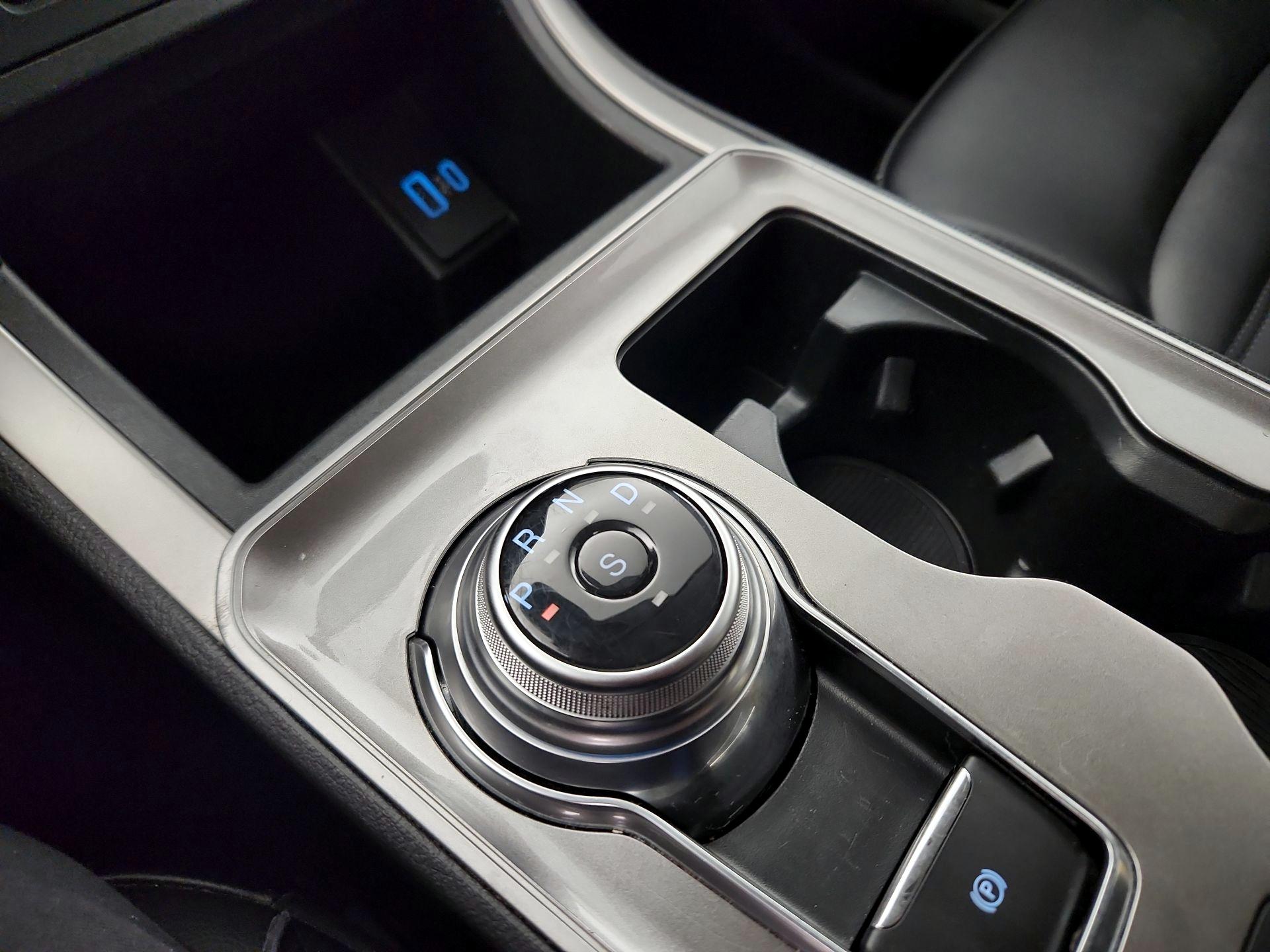 Thumbnail: 2024 Ford Edge - 17