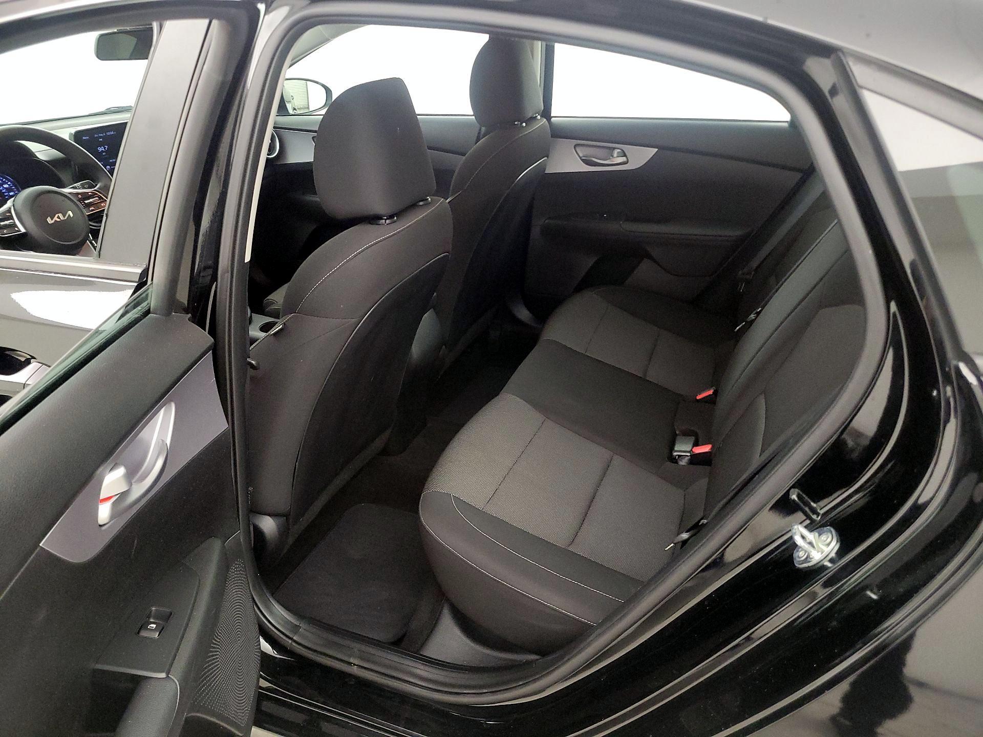 Thumbnail: 2024 Kia Forte - 19