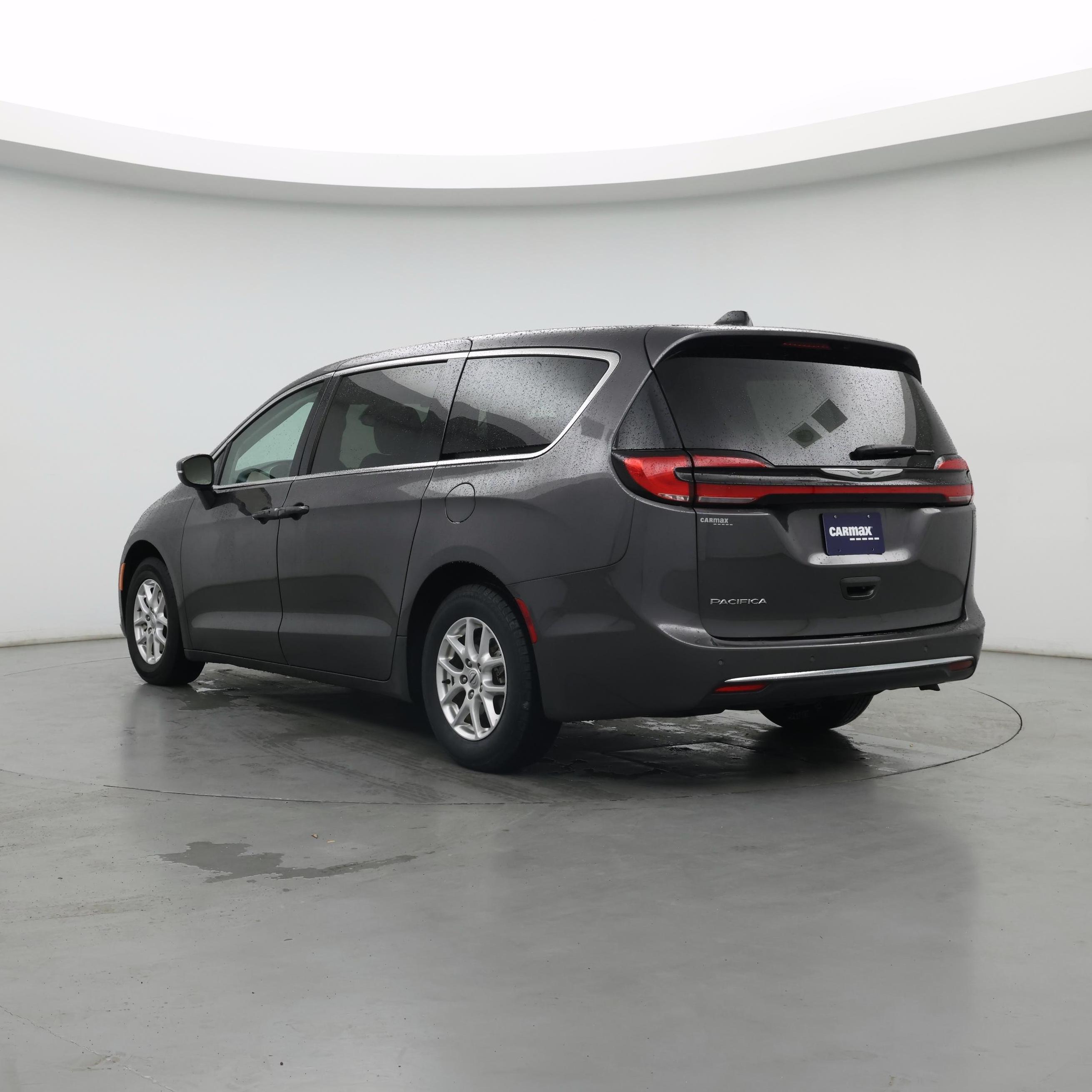 Thumbnail: 2023 Chrysler Pacifica - 2