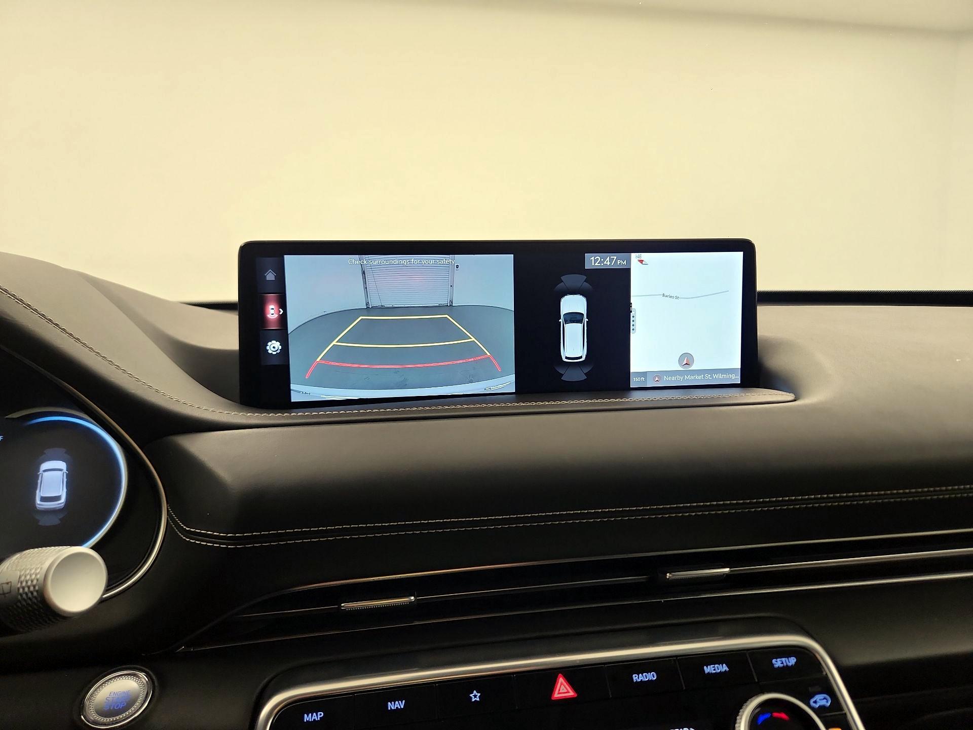 Thumbnail: 2024 Genesis GV80 - 13