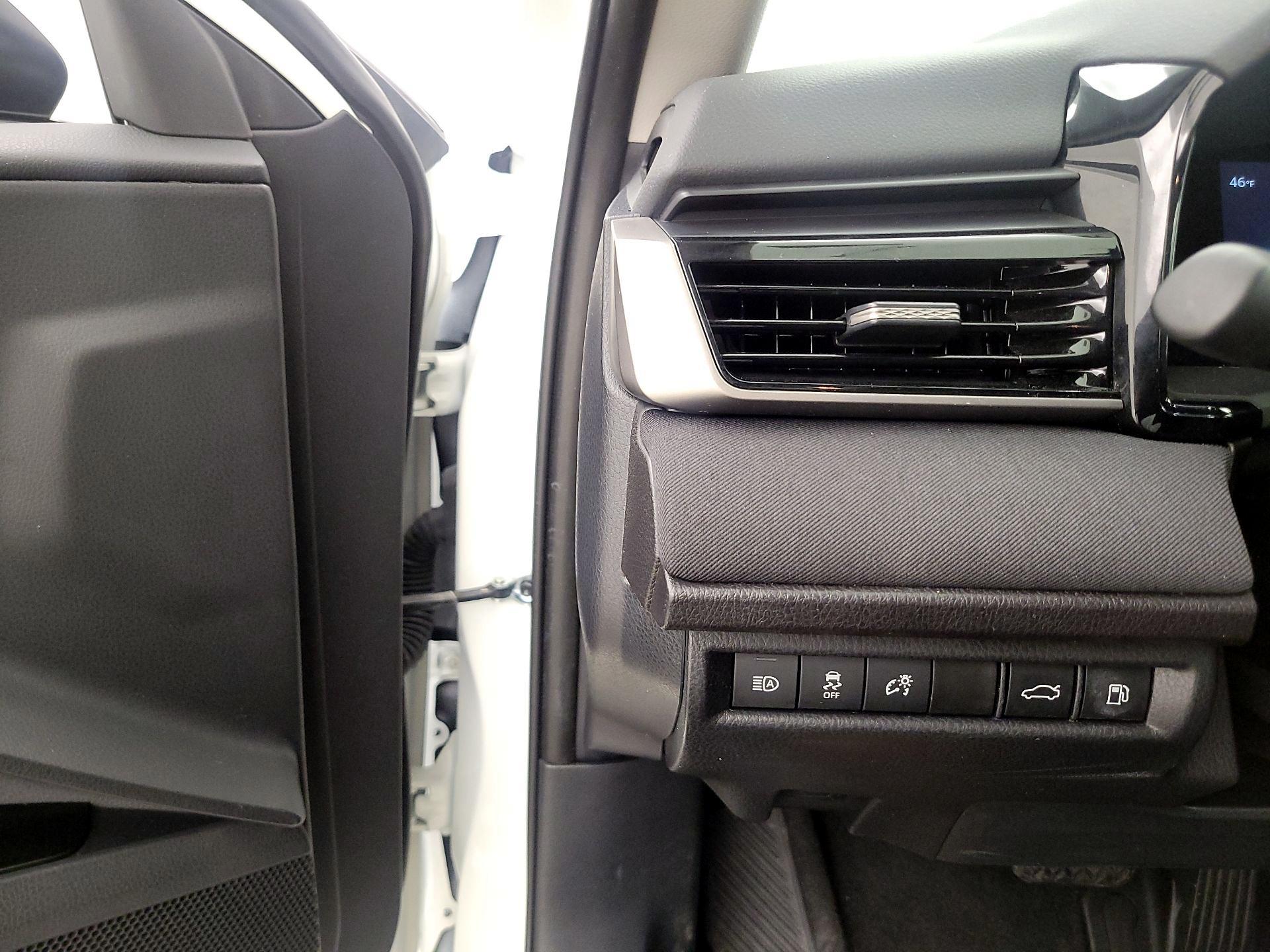 Thumbnail: 2025 Toyota Camry - 13